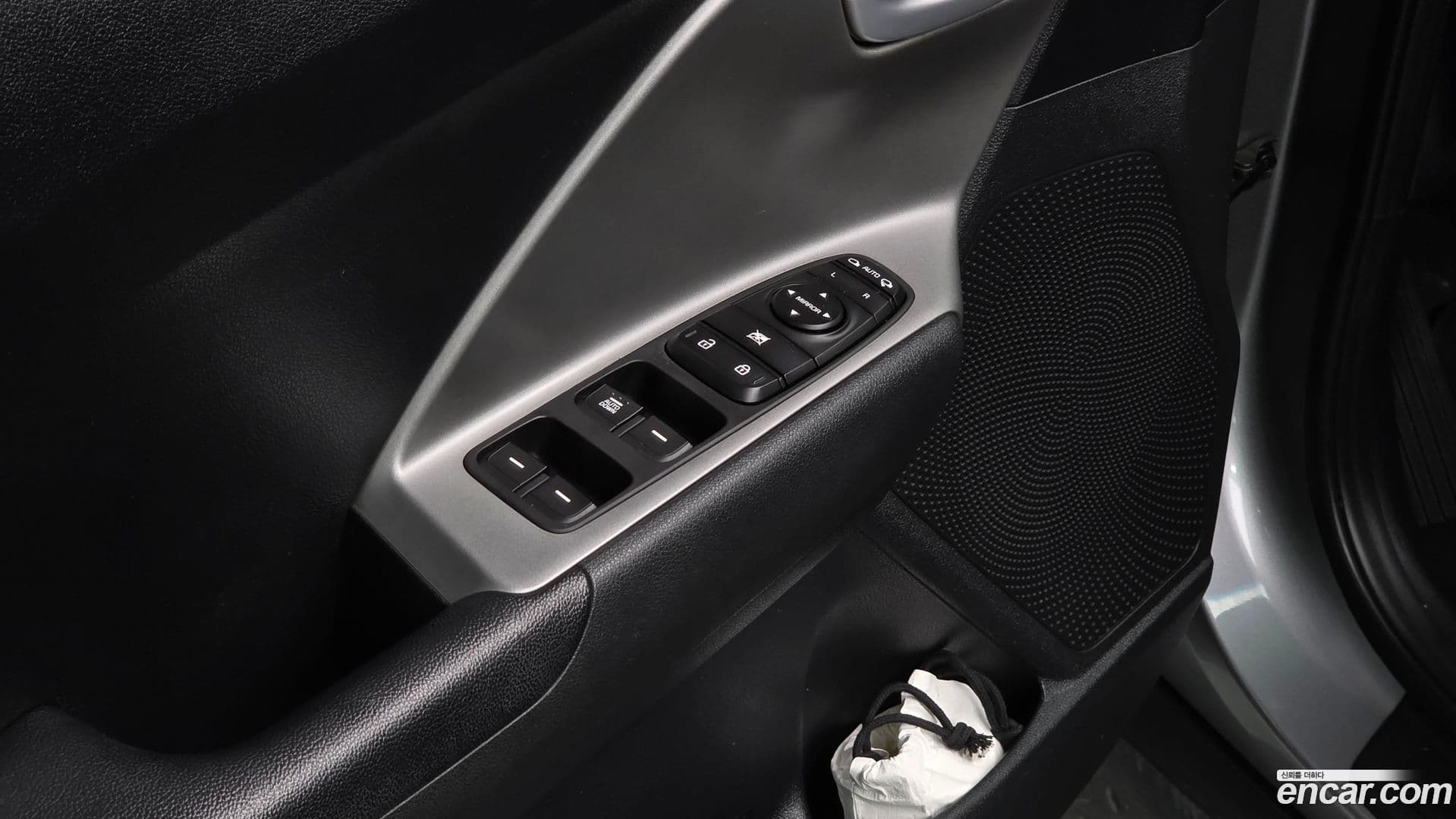 Main__Slider__Photo:Niro Kia 2021.8-16