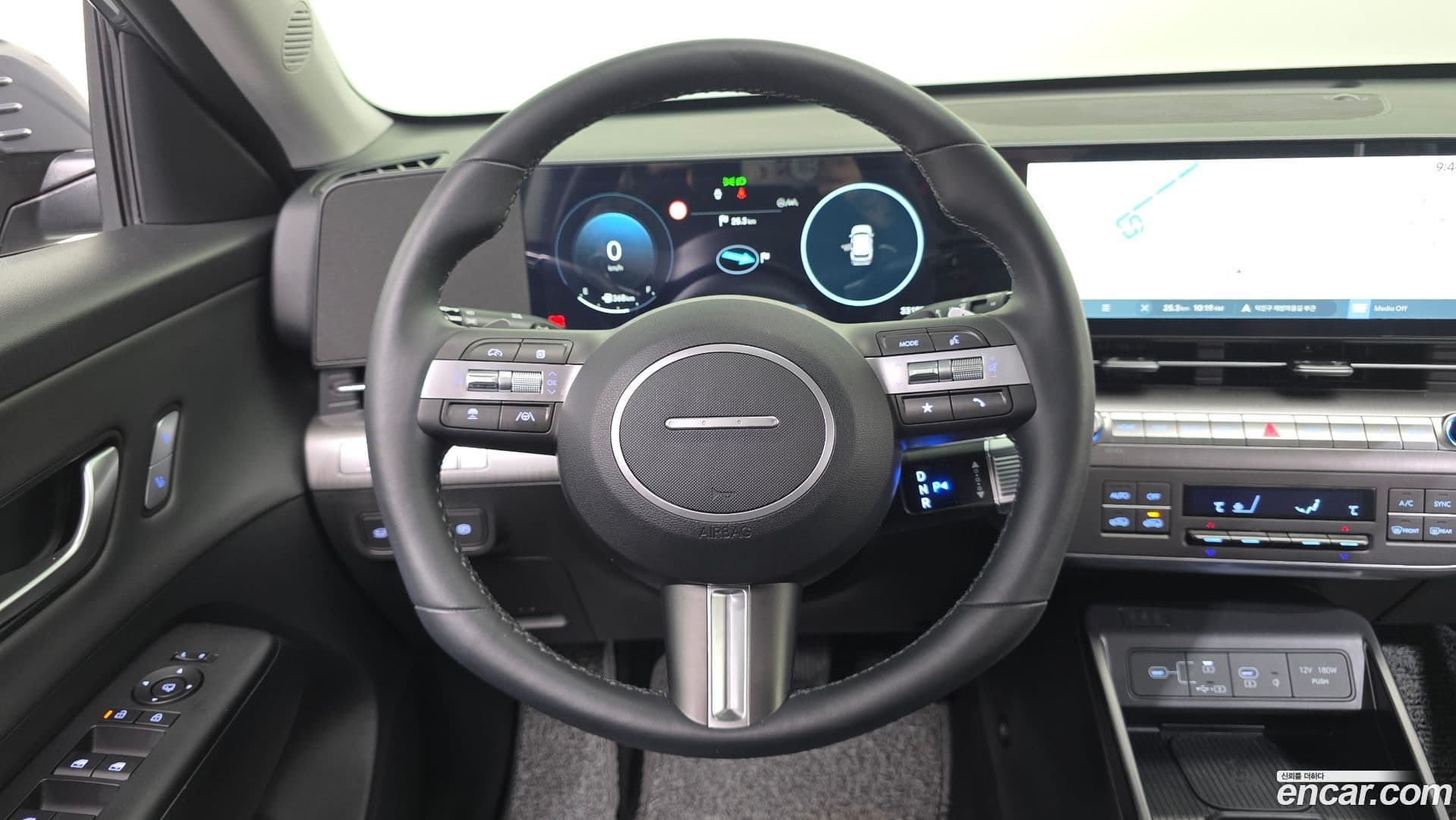 Main__Slider__Photo:Kona Hyundai 2024.2-11