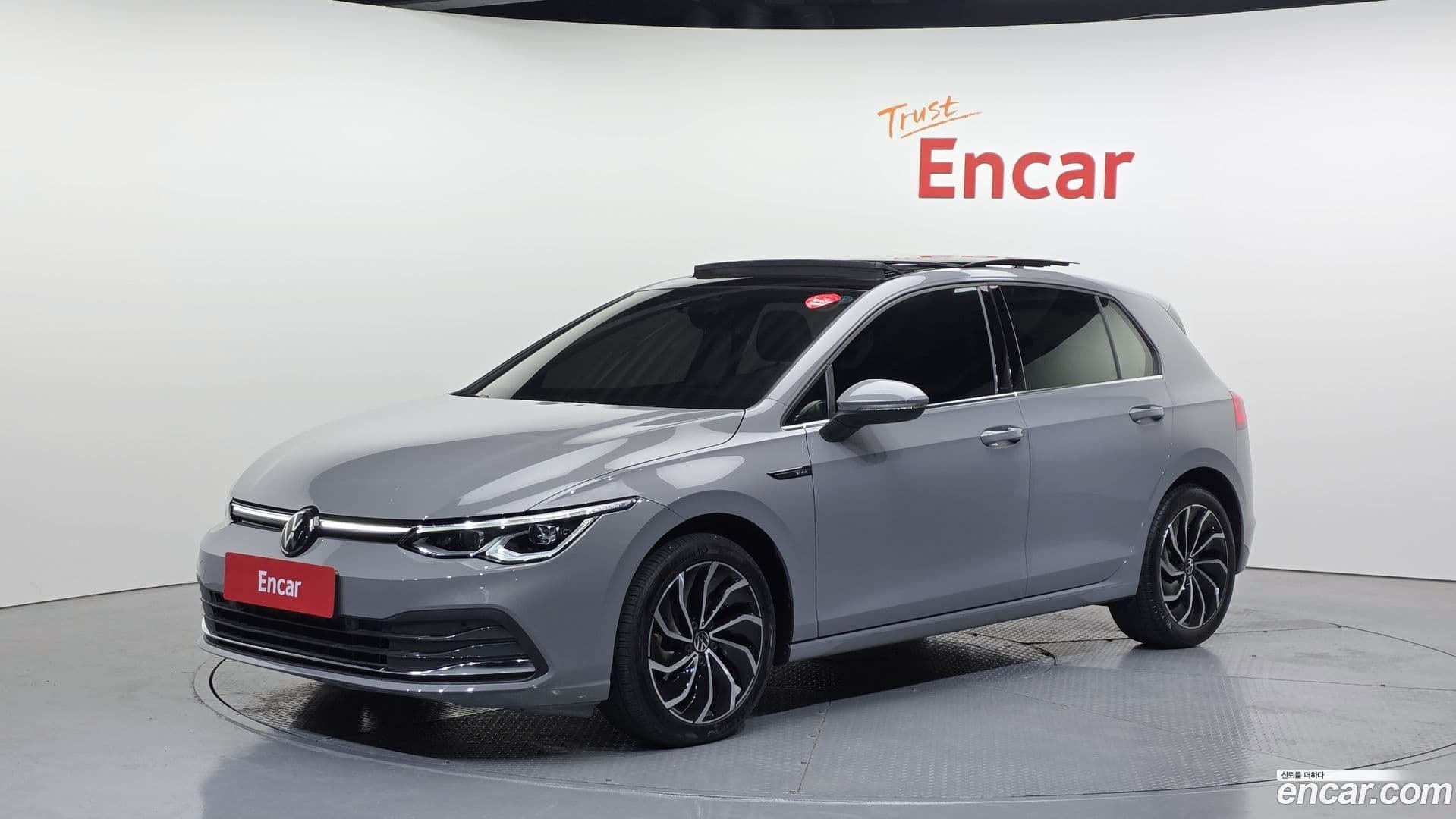 Main__Slider__Photo:Golf Volkswagen 2022.0-0