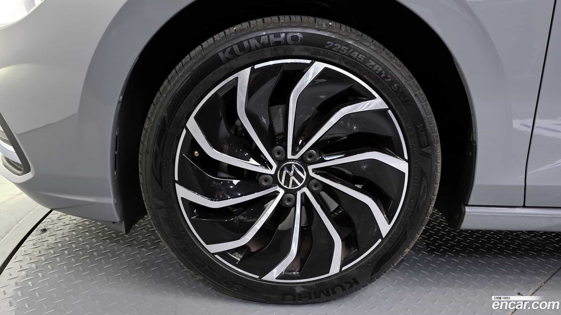 Golf Volkswagen 2022.0-OUTER-005