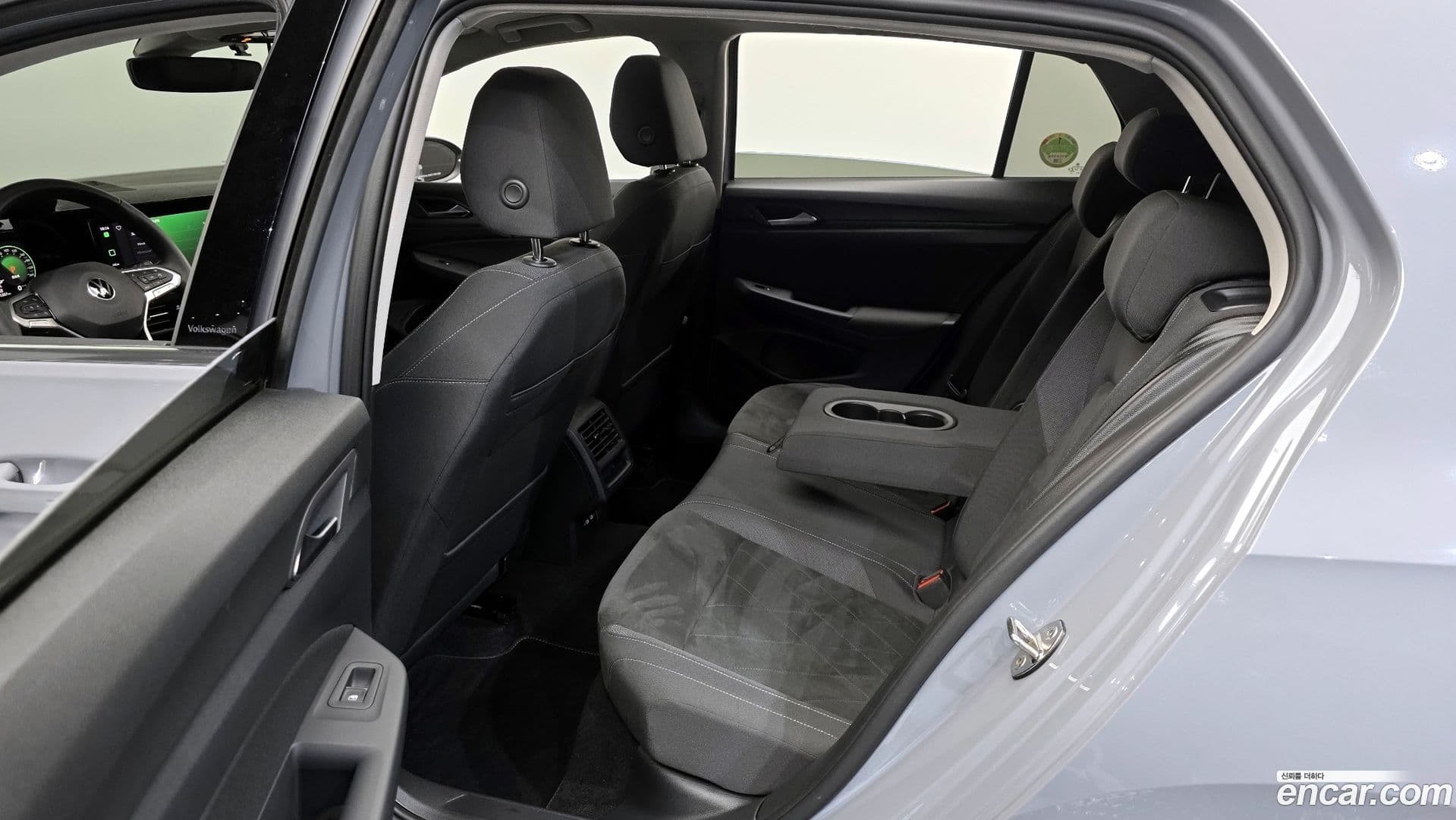 Main__Slider__Photo:Golf Volkswagen 2022.0-19