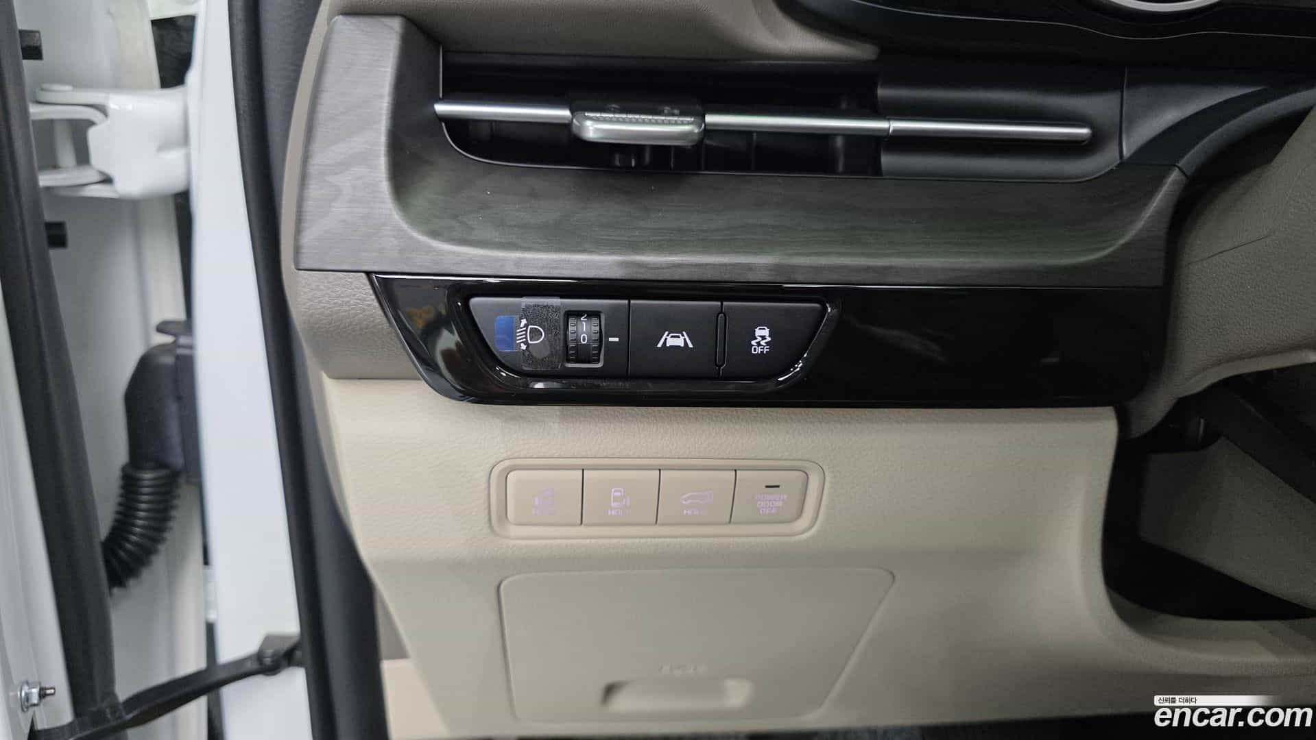 Canival Kia 2022.6-OPTION-017