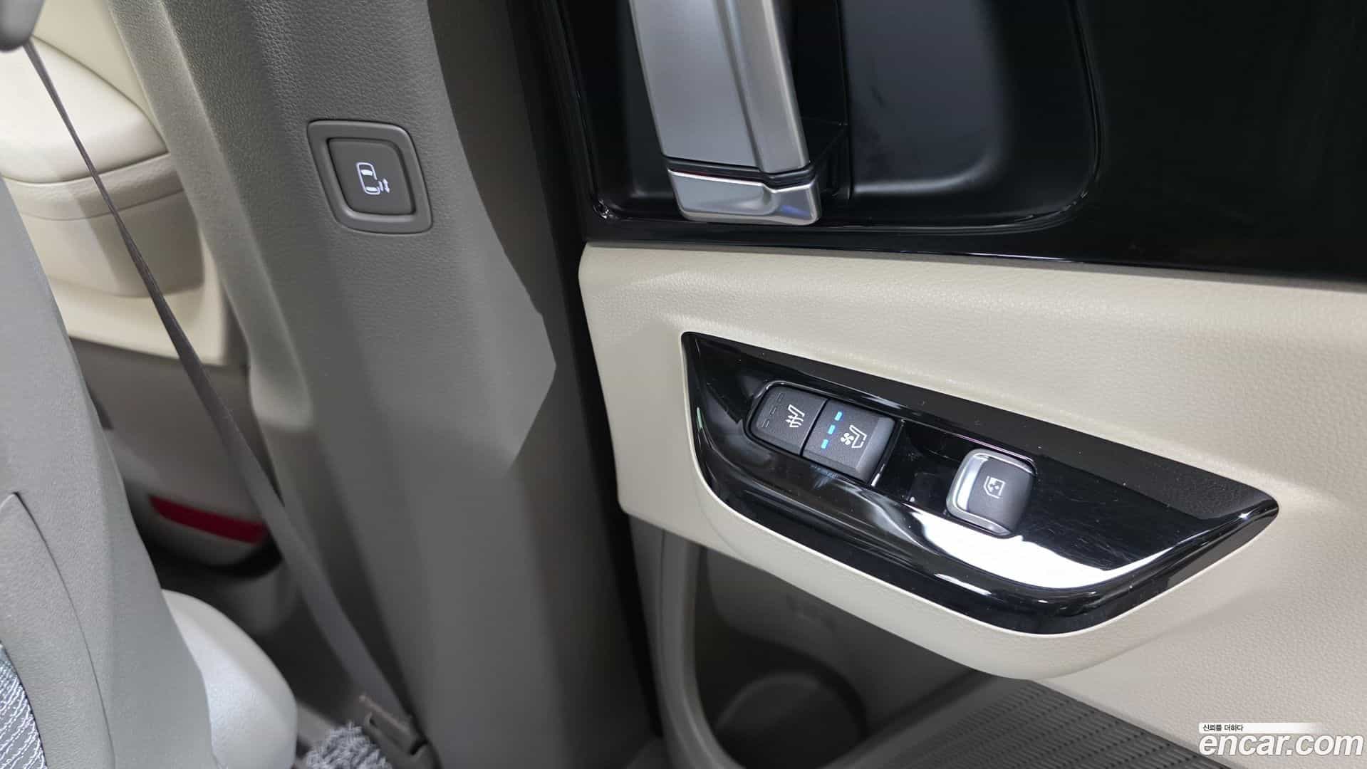 Canival Kia 2022.6-OPTION-022