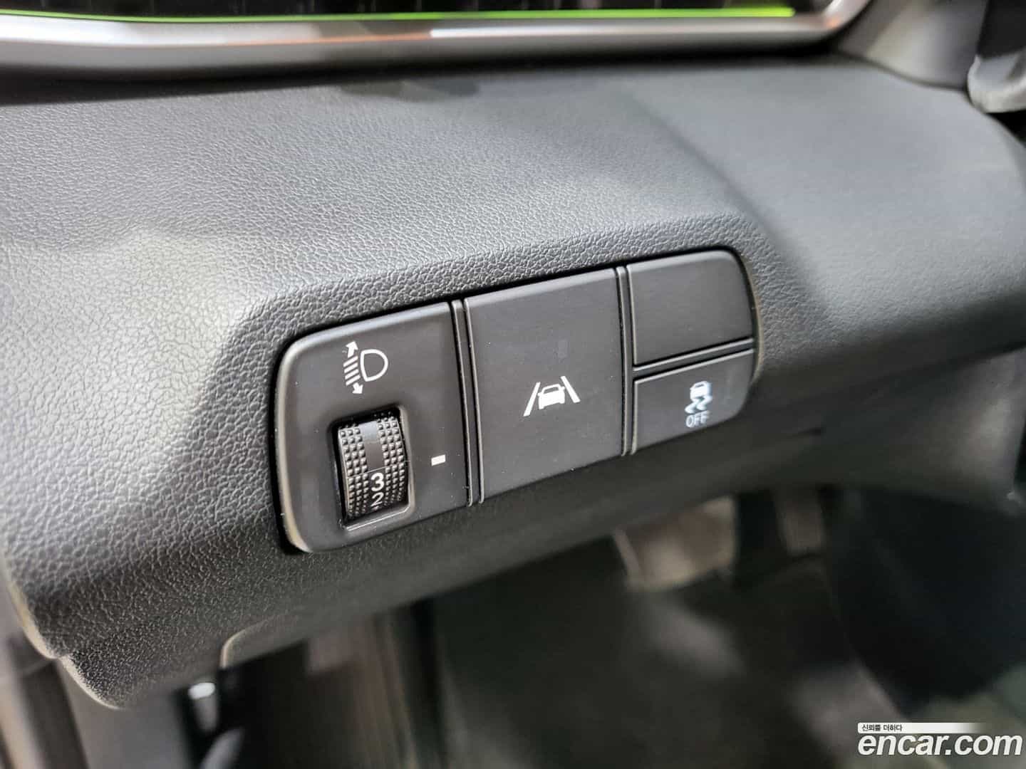 AVANTE Hyundai 2020.11-OPTION-018