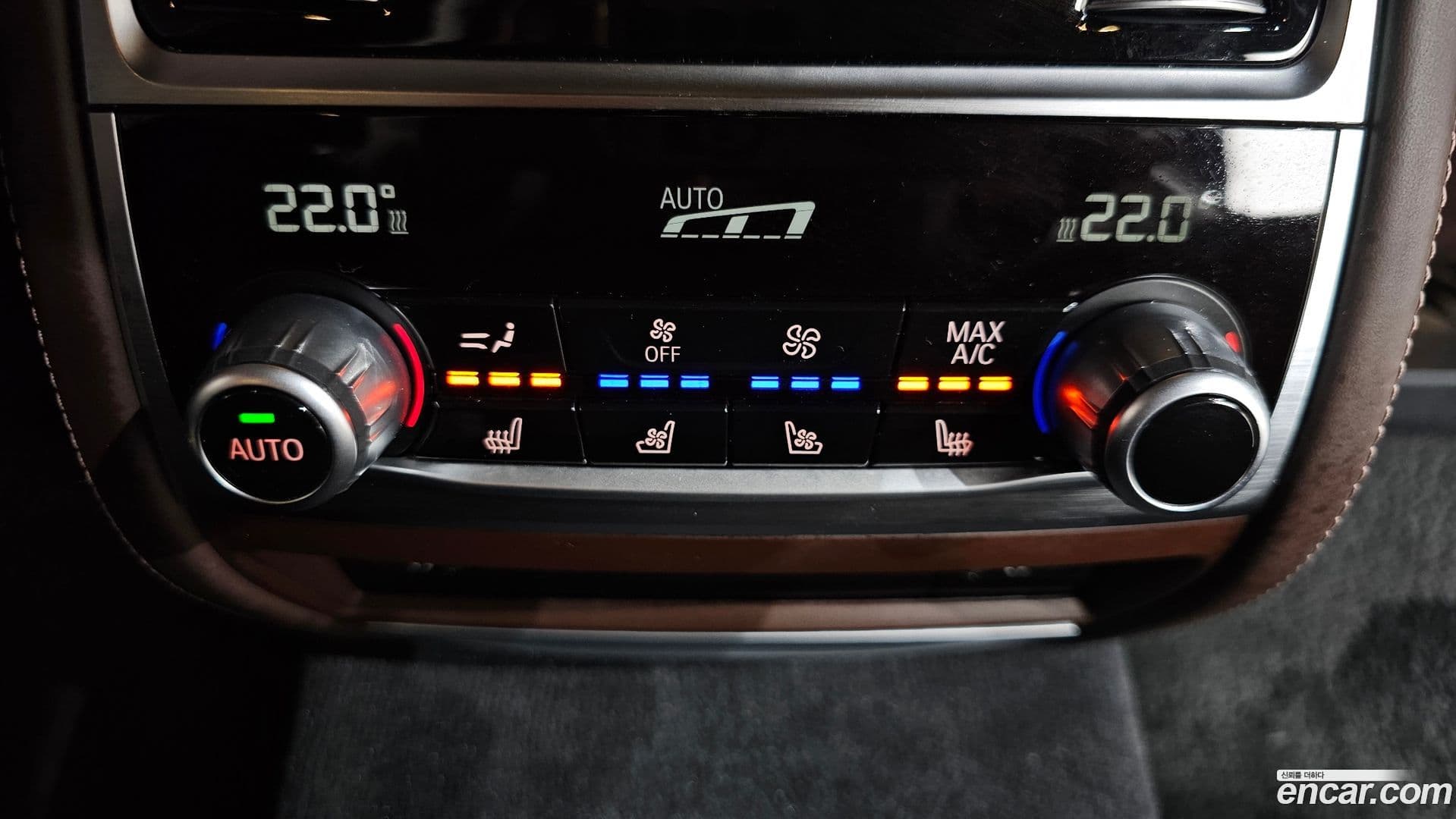 Main__Slider__Photo:7-Series BMW 2016.11-17