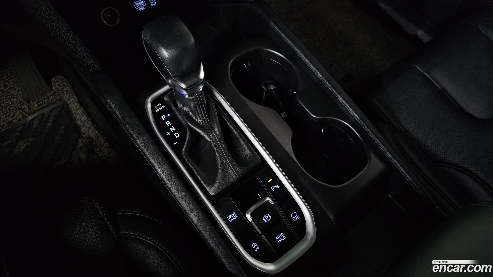 Main__Slider__Photo:Santafe Hyundai 2020.4-8