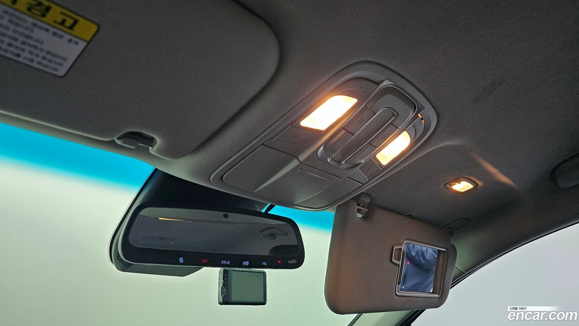 Main__Slider__Photo:Santafe Hyundai 2020.4-18