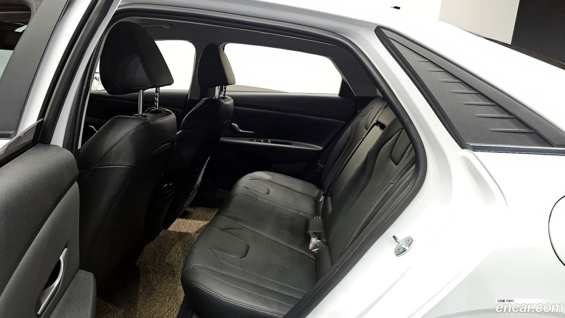 Main__Slider__Photo:AVANTE Hyundai 2020.6-11