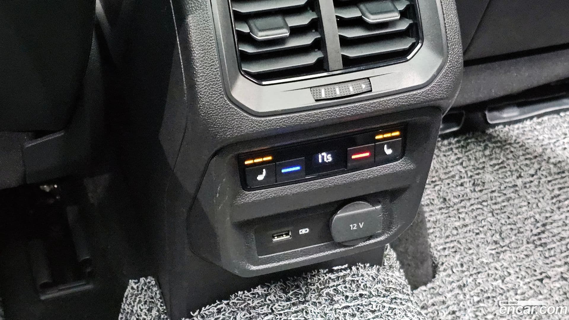 Main__Slider__Photo:Tiguan Volkswagen 2020.10-16