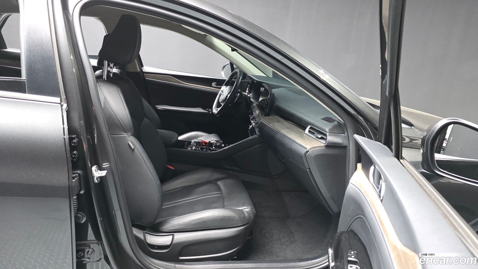 Main__Slider__Photo:K5 Kia 2021.7-10