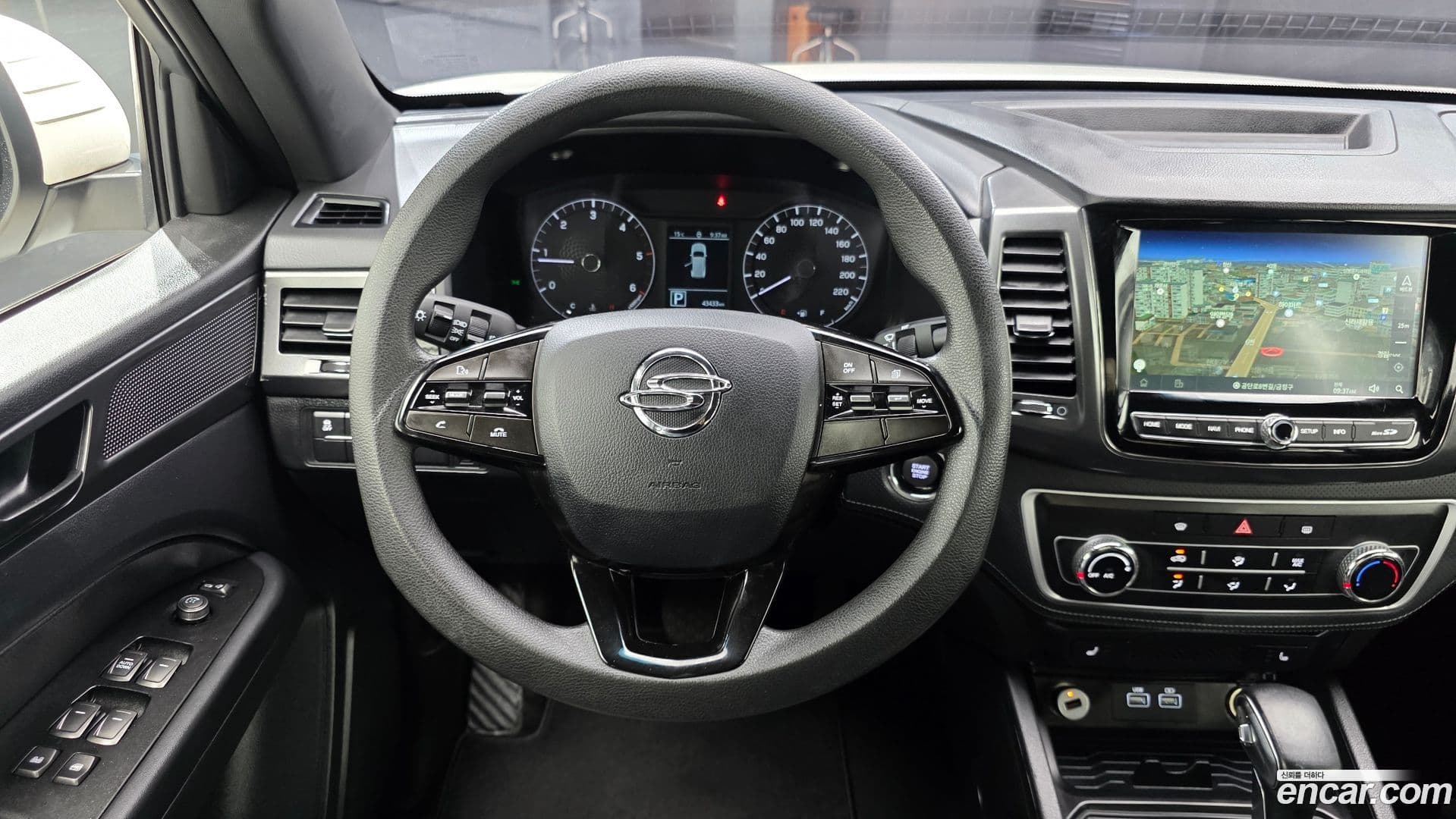 Main__Slider__Photo:Rexton KG_Mobility_Ssangyong 2022.1-12