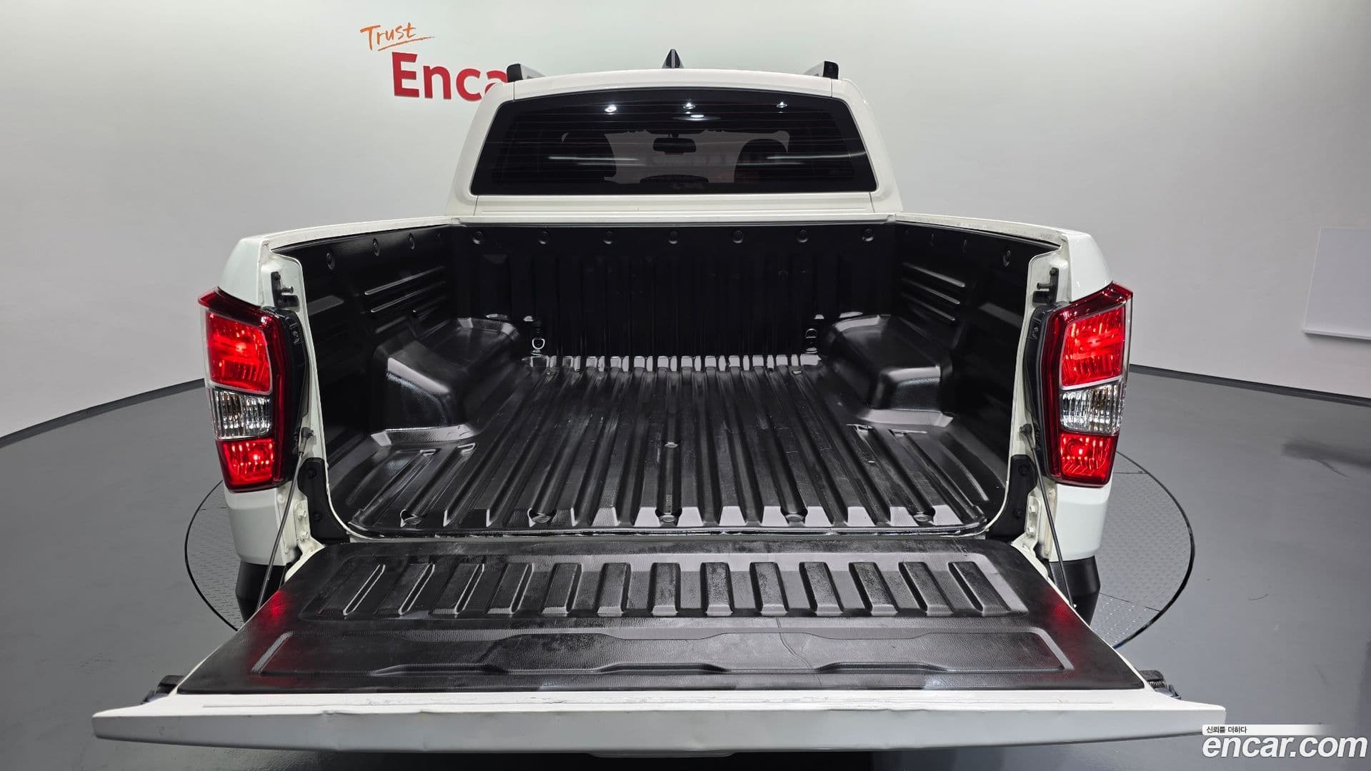 Main__Slider__Photo:Rexton KG_Mobility_Ssangyong 2022.1-19