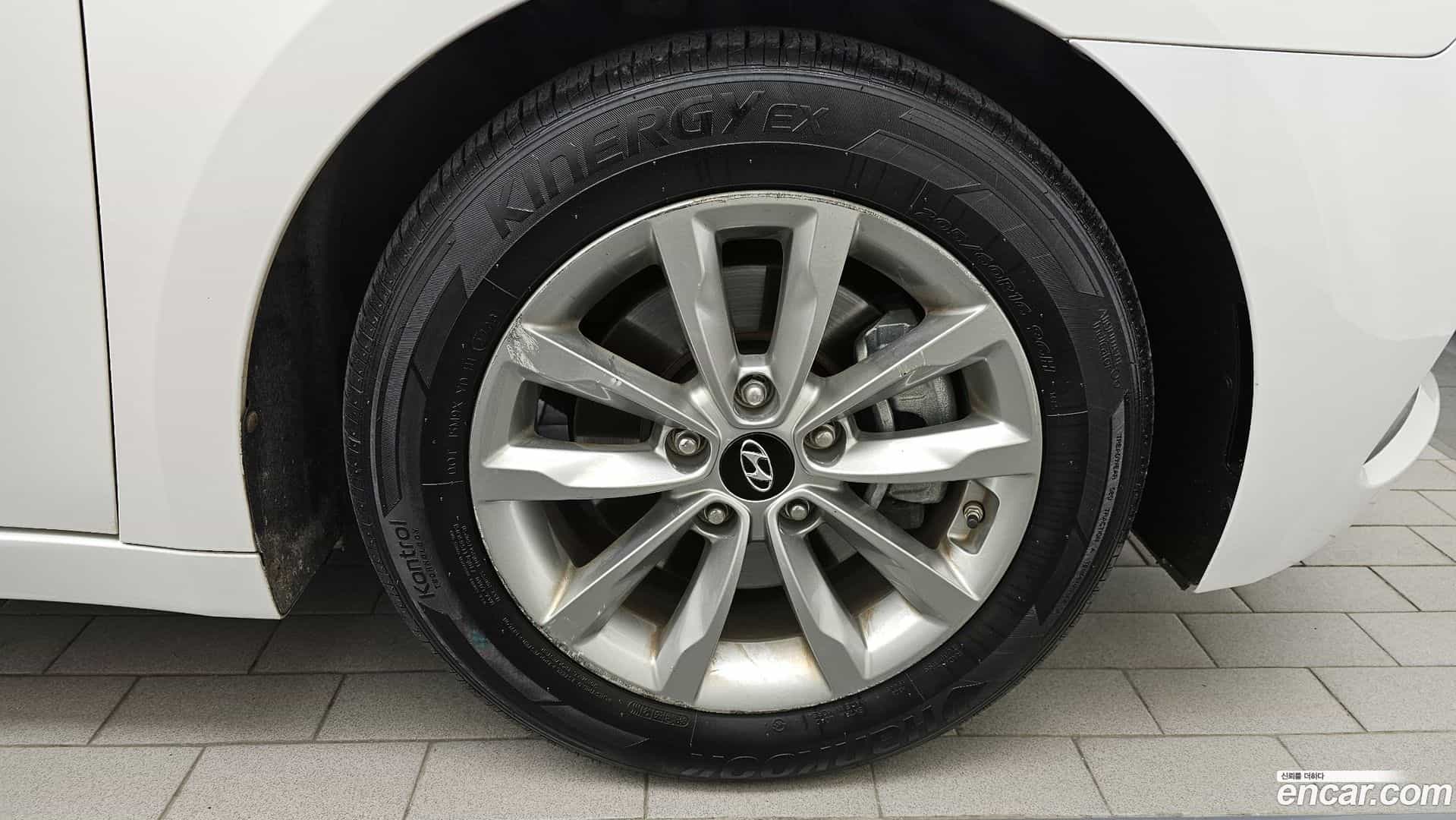 i40 Hyundai 2015.6-OUTER-005