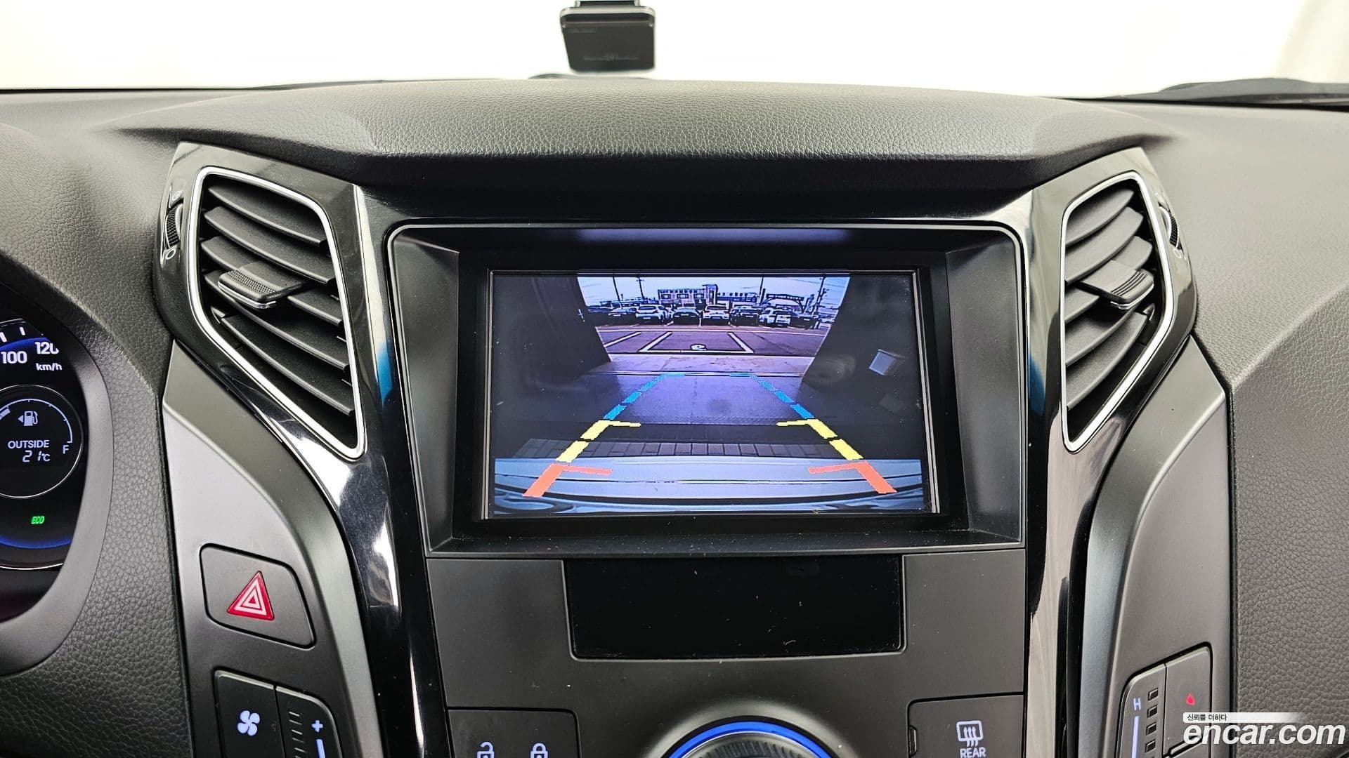 Main__Slider__Photo:i40 Hyundai 2015.6-14