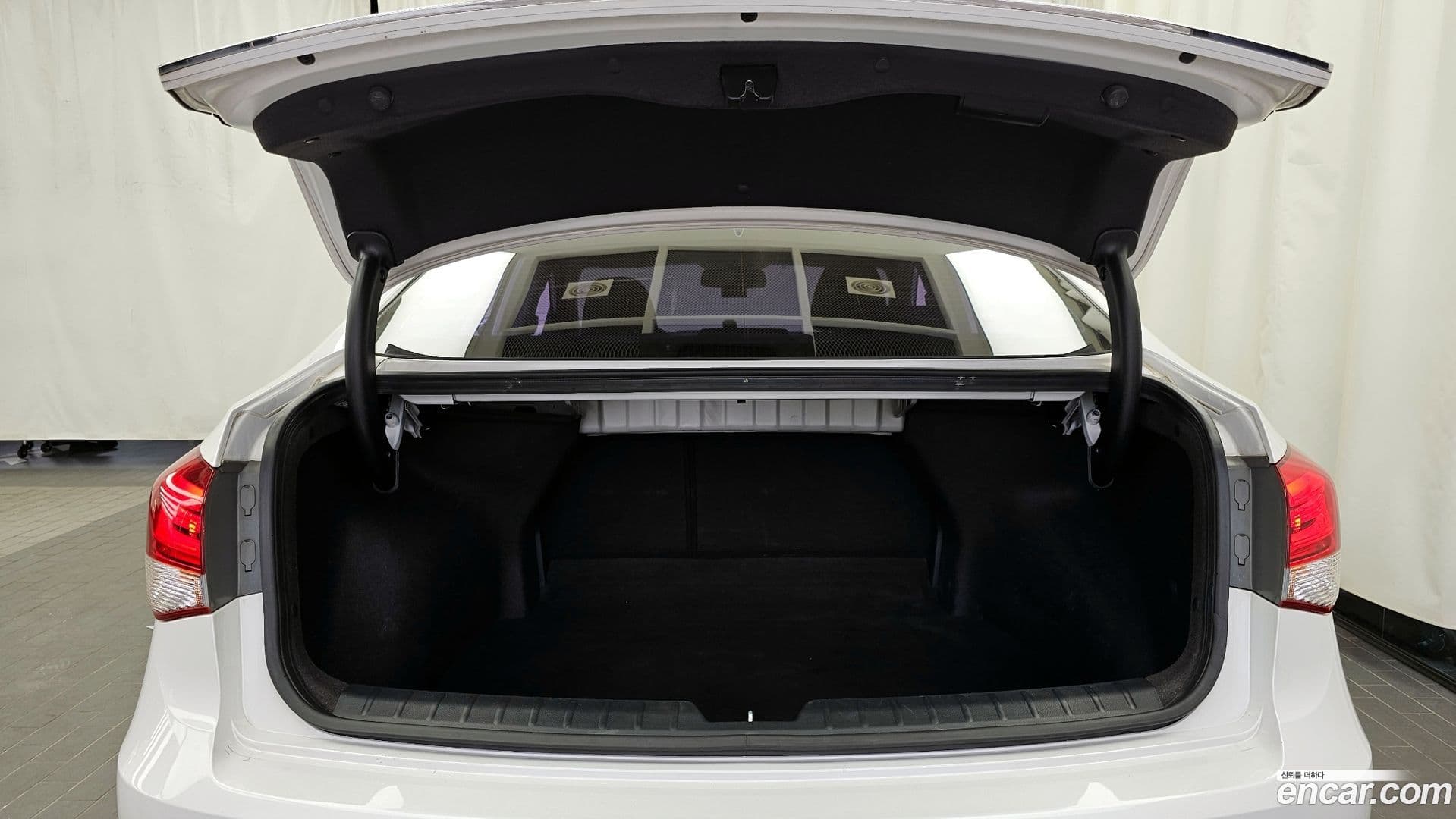 Main__Slider__Photo:i40 Hyundai 2015.6-19