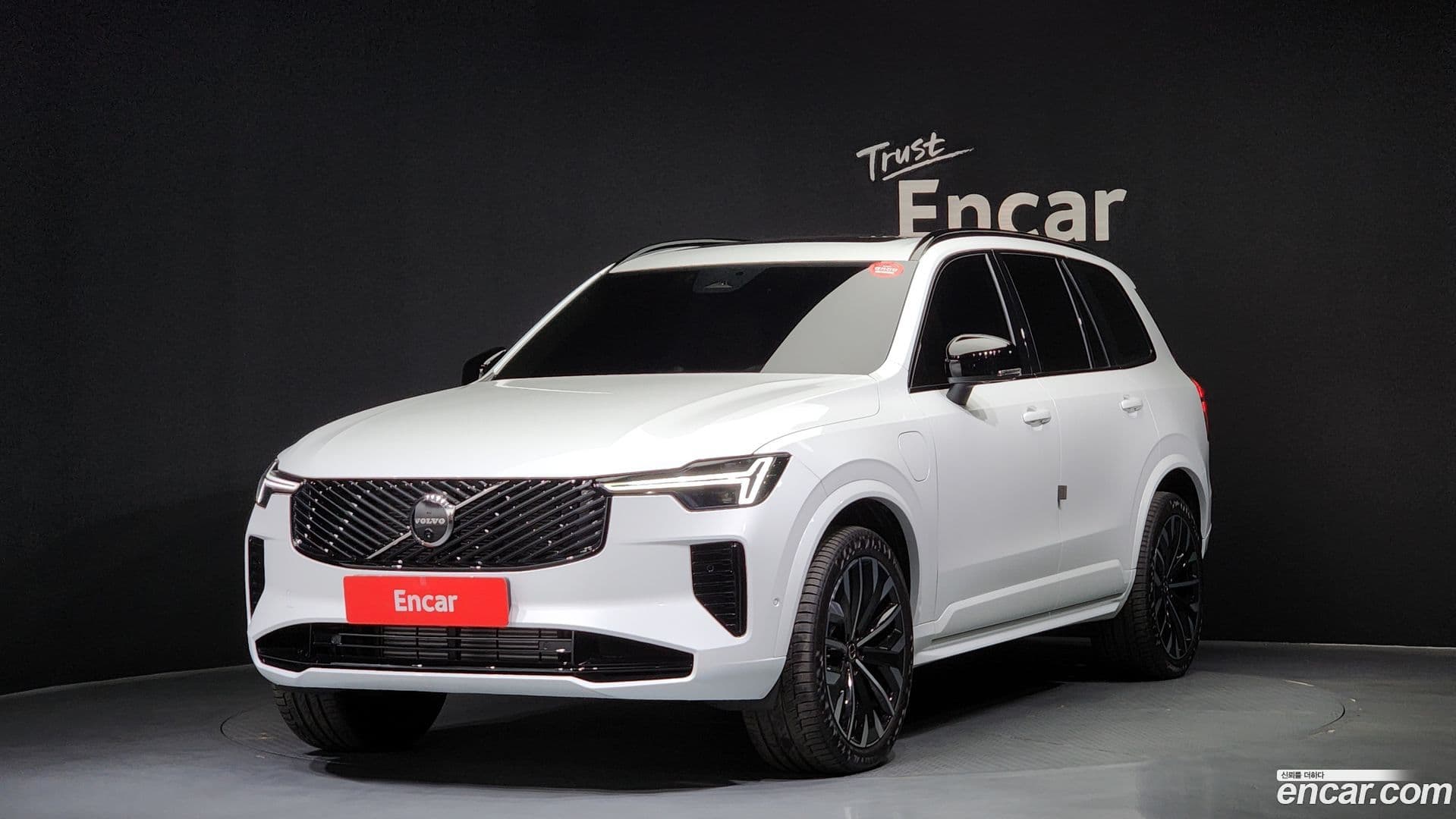 Main__Slider__Photo:XC90 Volvo 2025.11-0