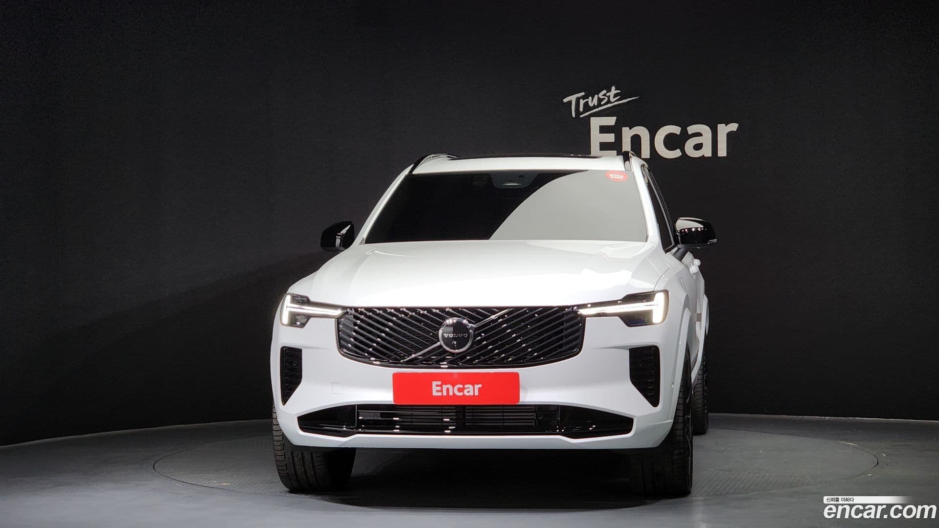 Main__Slider__Photo:XC90 Volvo 2025.11-2