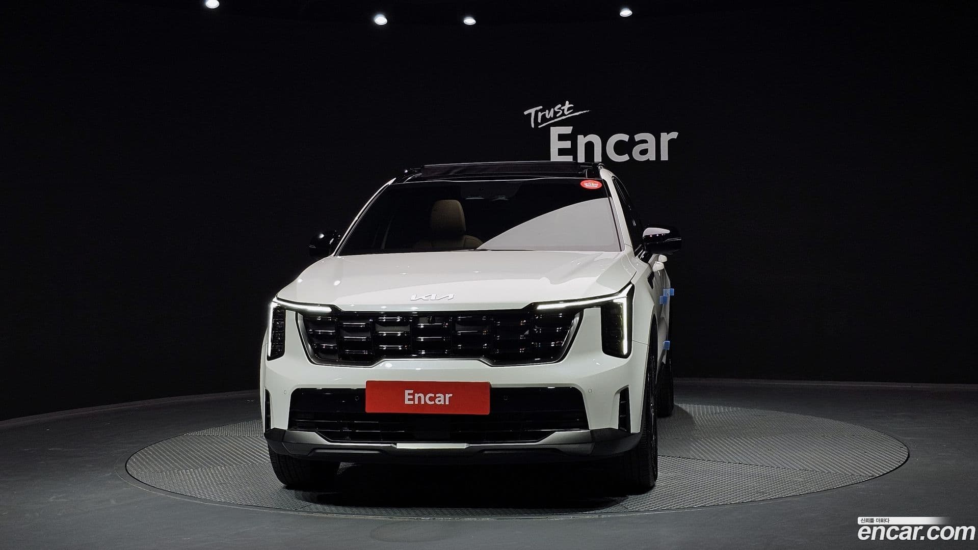 Main__Slider__Photo:Sorento Kia 2023.10-2