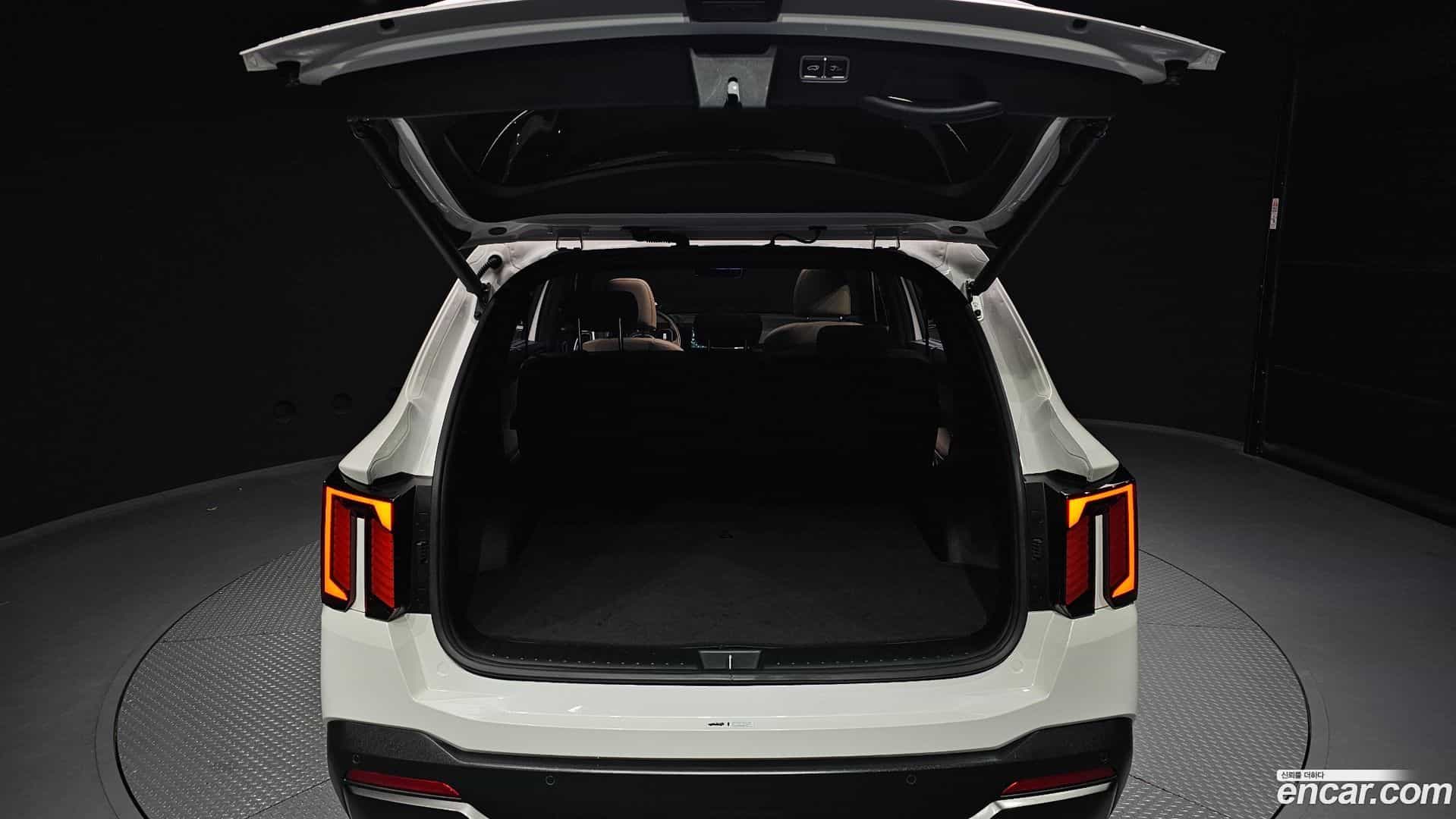 Sorento Kia 2023.10-OPTION-024