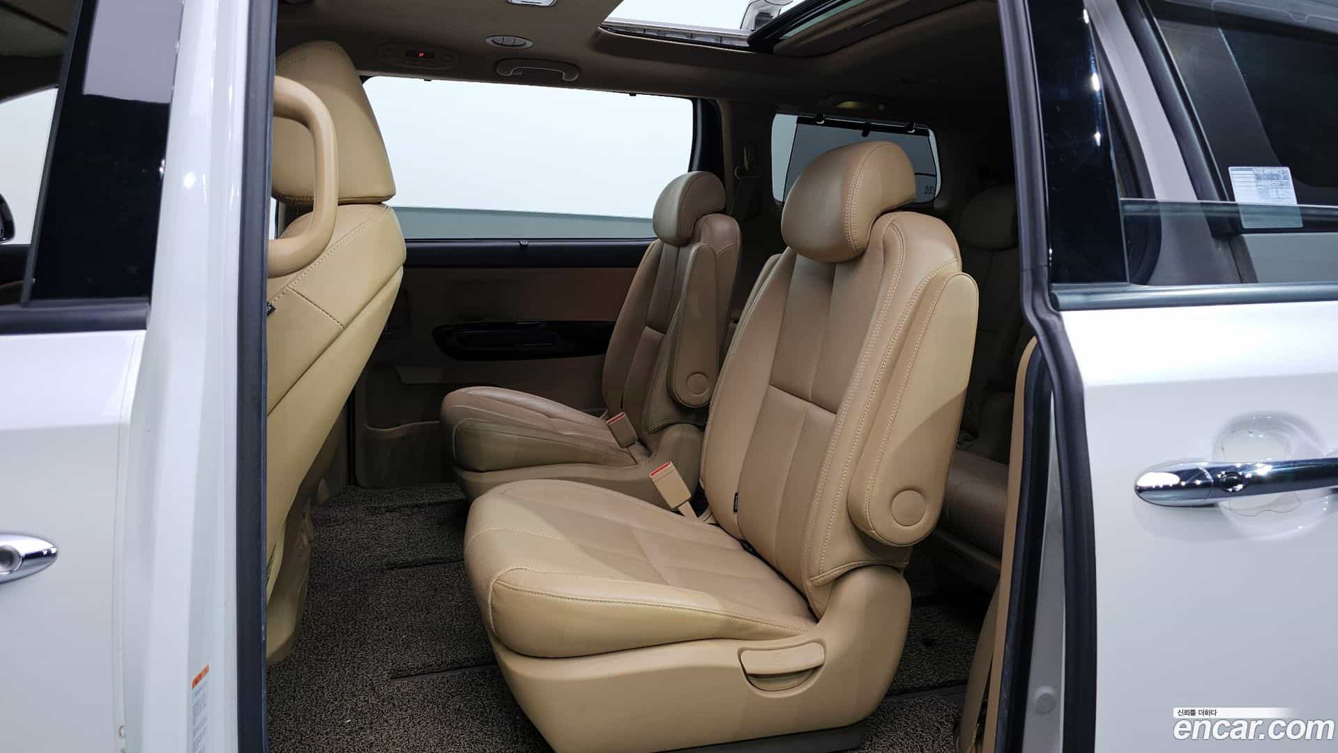 Canival Kia 2020.5-OPTION-016