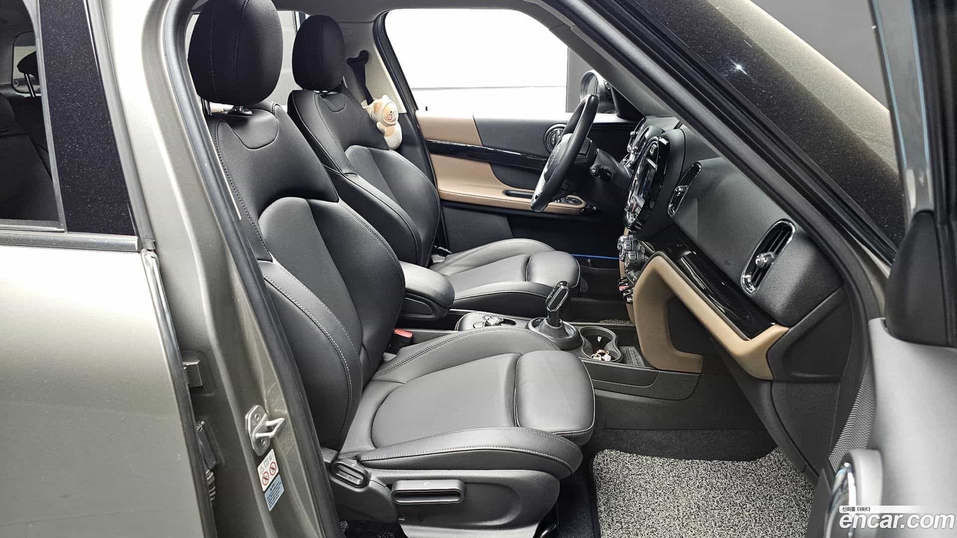 Countryman Mini 2020.4-INNER-010