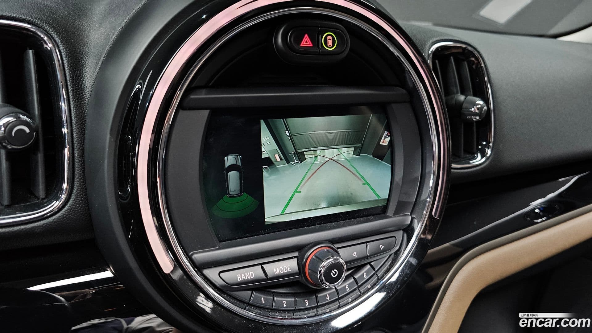 Main__Slider__Photo:Countryman Mini 2020.4-14