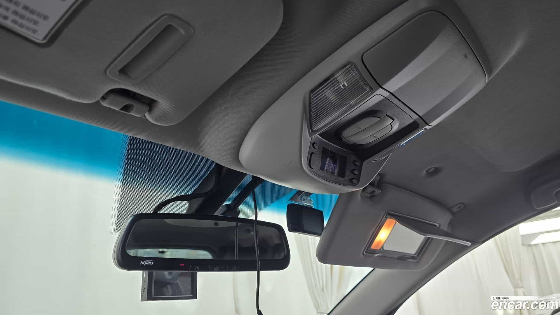 KORANDO KG_Mobility_Ssangyong 2018.6-OPTION-023