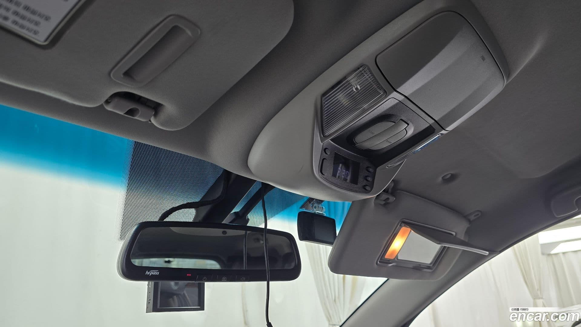 Main__Slider__Photo:KORANDO KG_Mobility_Ssangyong 2018.6-18