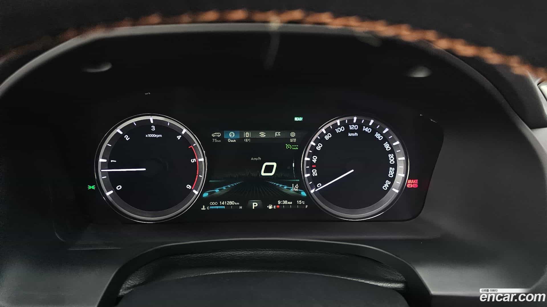 Rexton KG_Mobility_Ssangyong 2018.3-INNER-008