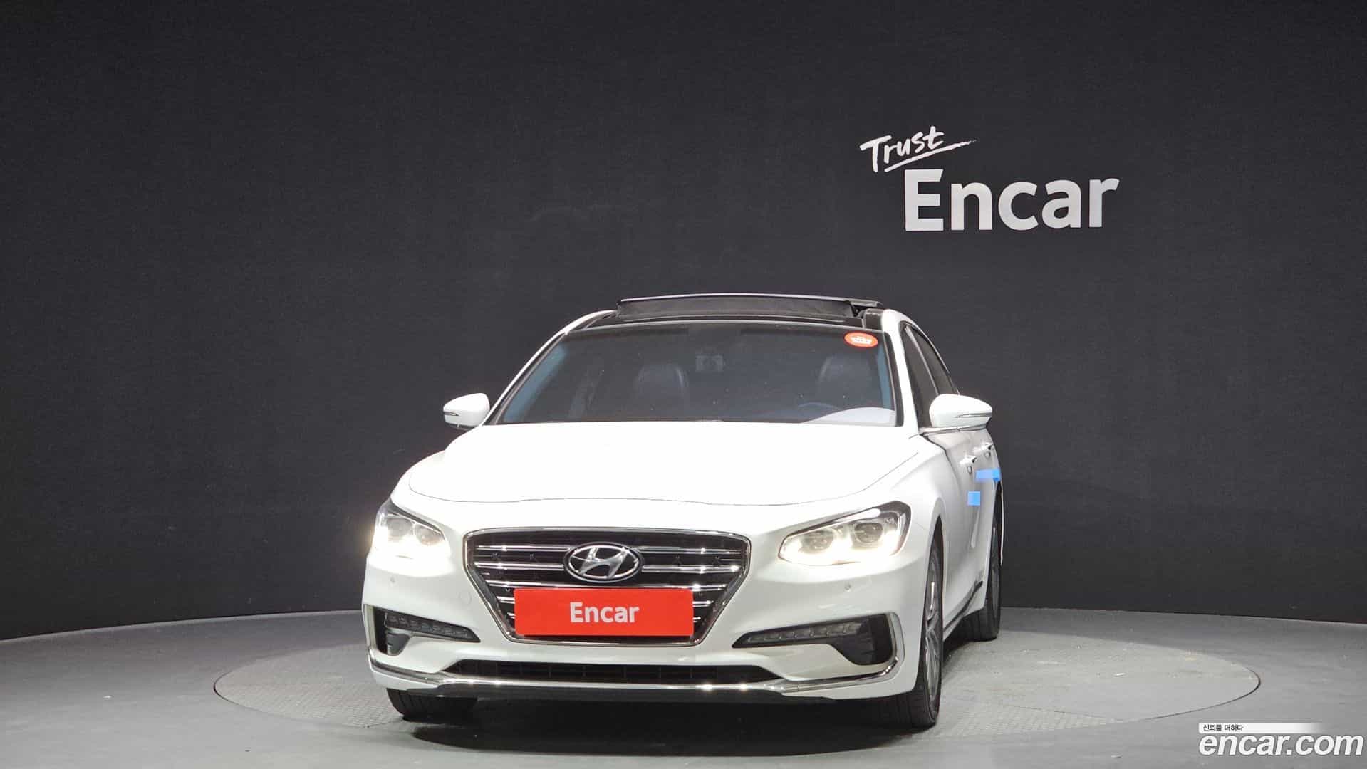 Grandeur Hyundai 2018.2-OUTER-003