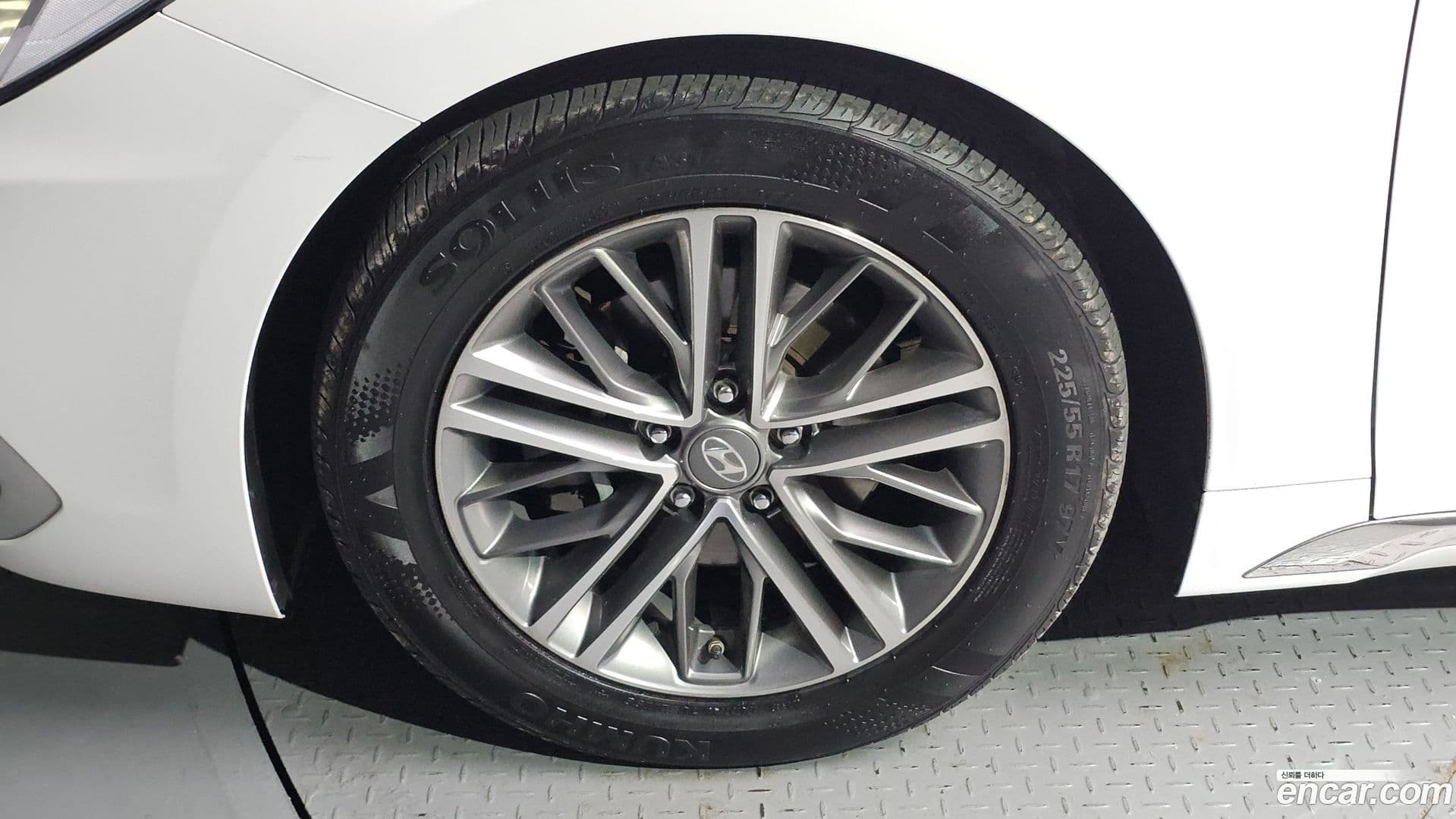 Main__Slider__Photo:Grandeur Hyundai 2018.2-4