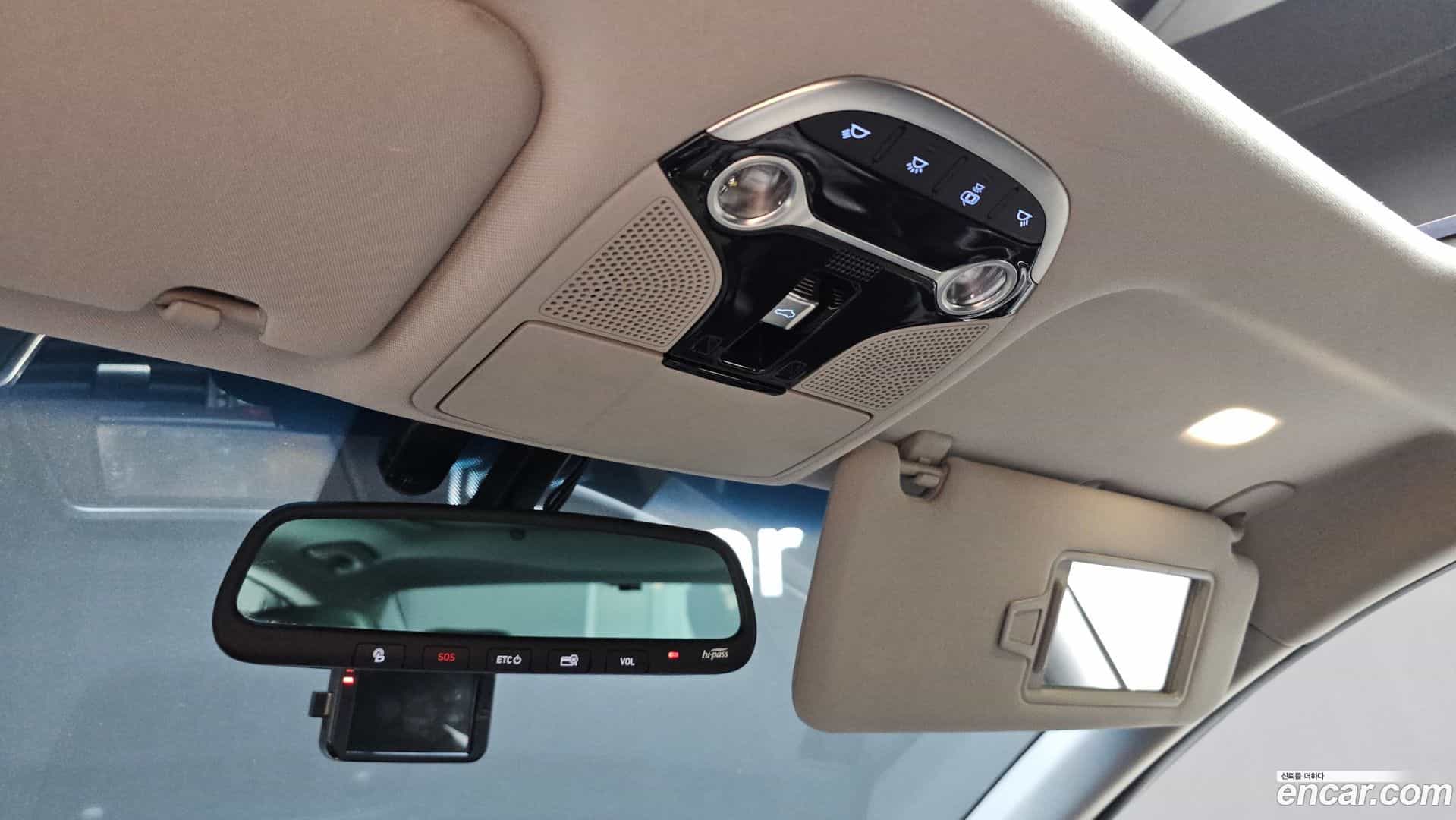 Grandeur Hyundai 2018.2-OPTION-020