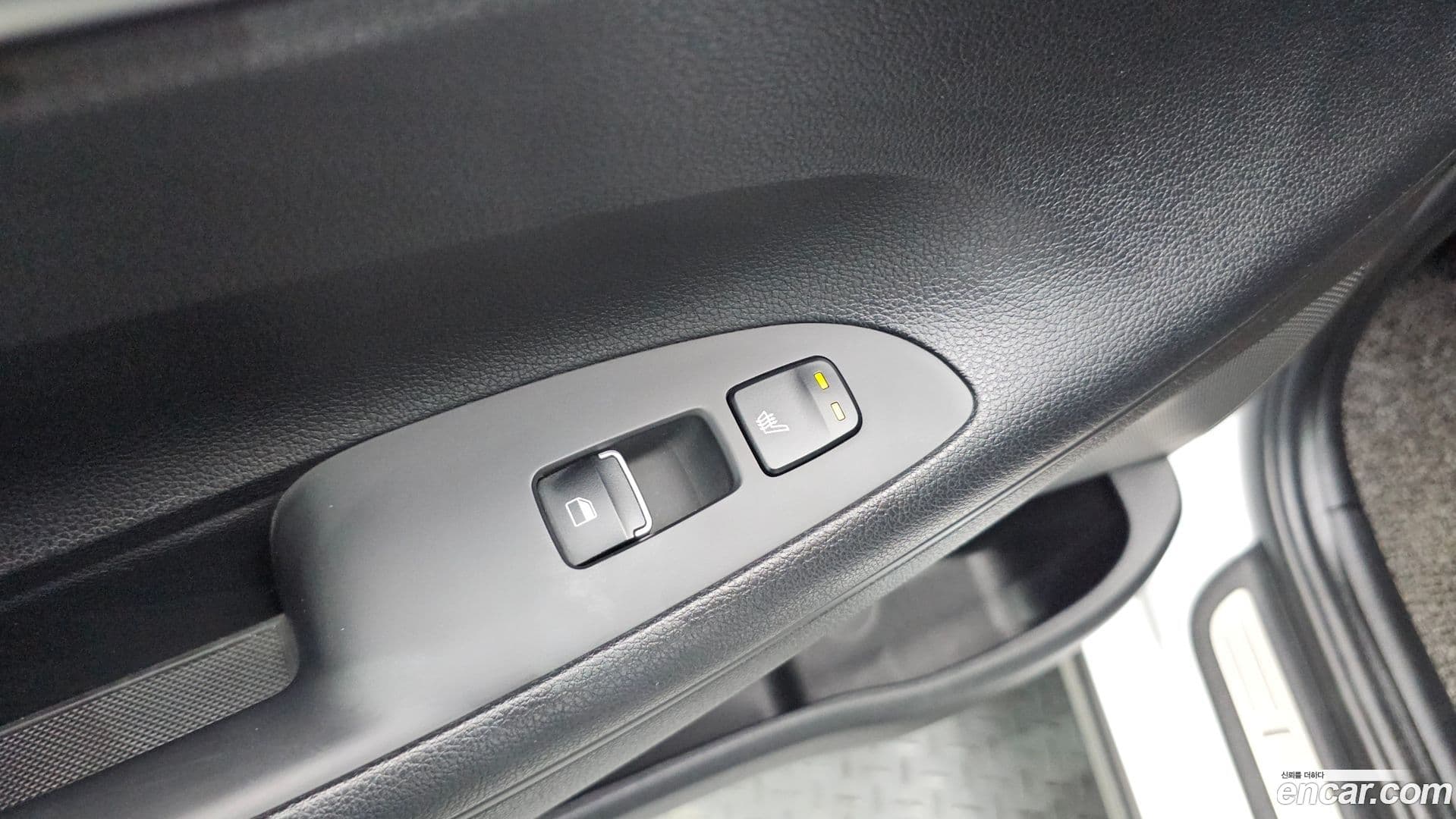 Main__Slider__Photo:Grandeur Hyundai 2018.2-17