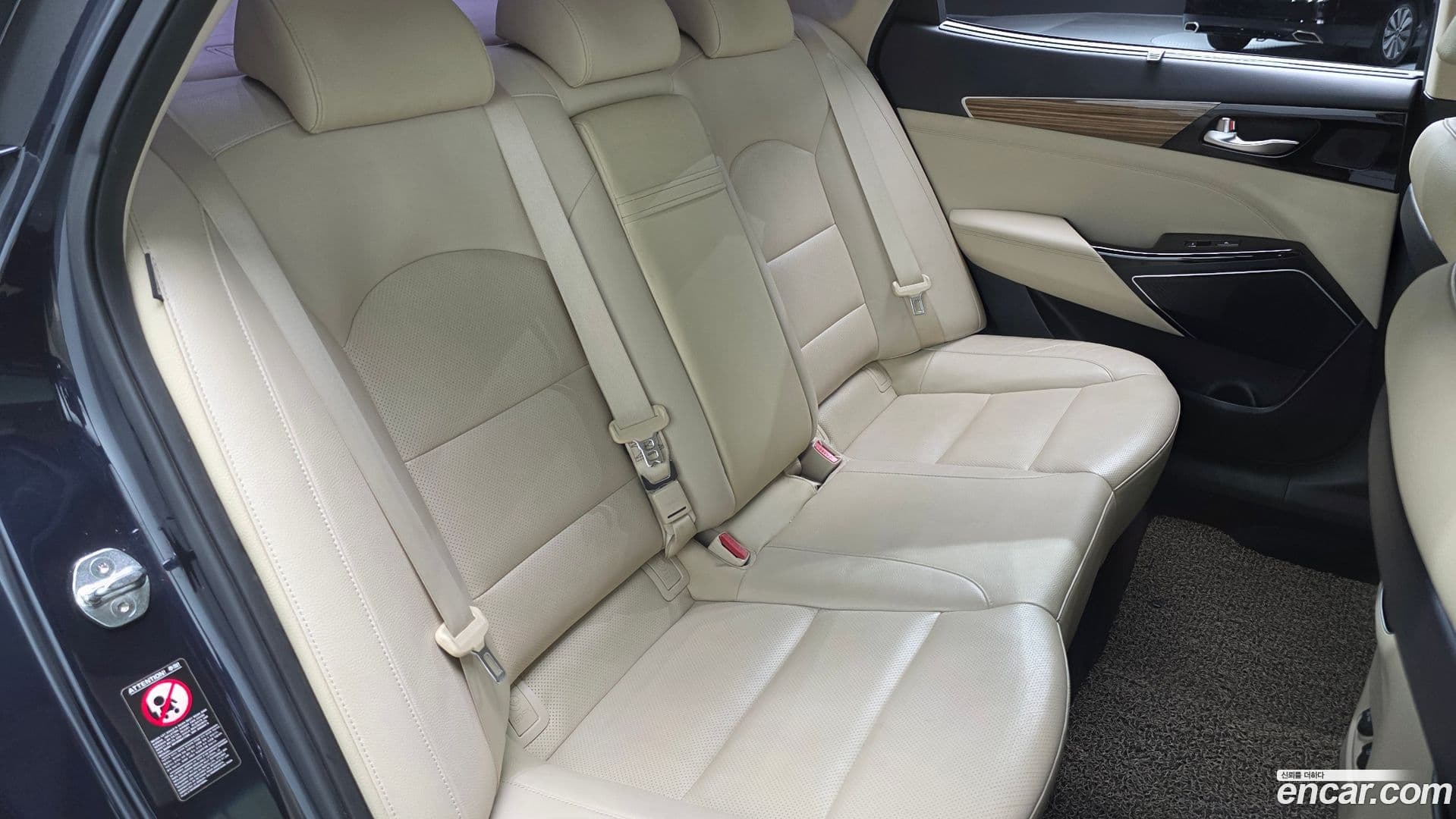 Main__Slider__Photo:K7 Kia 2017.4-11