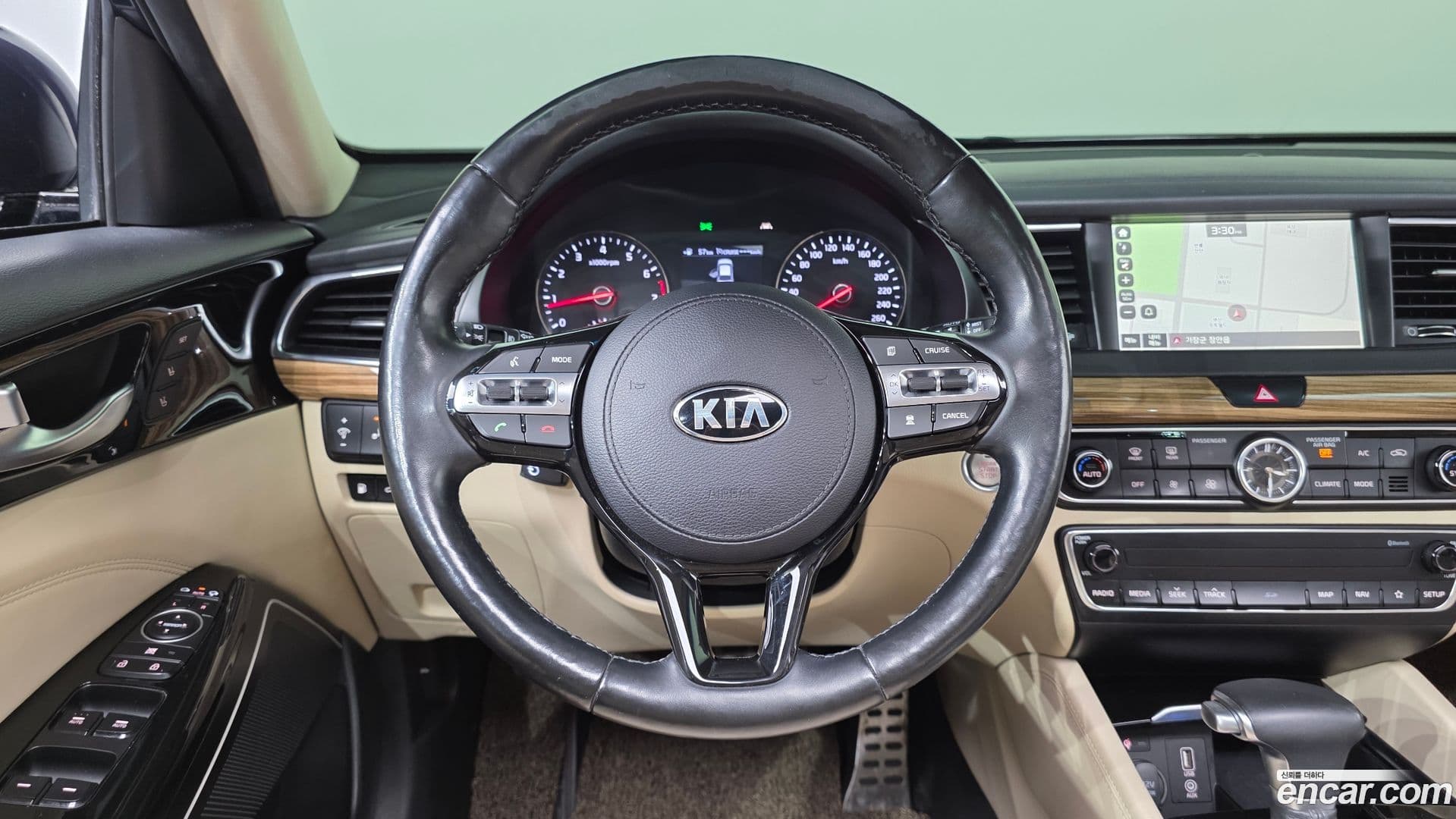 Main__Slider__Photo:K7 Kia 2017.4-12
