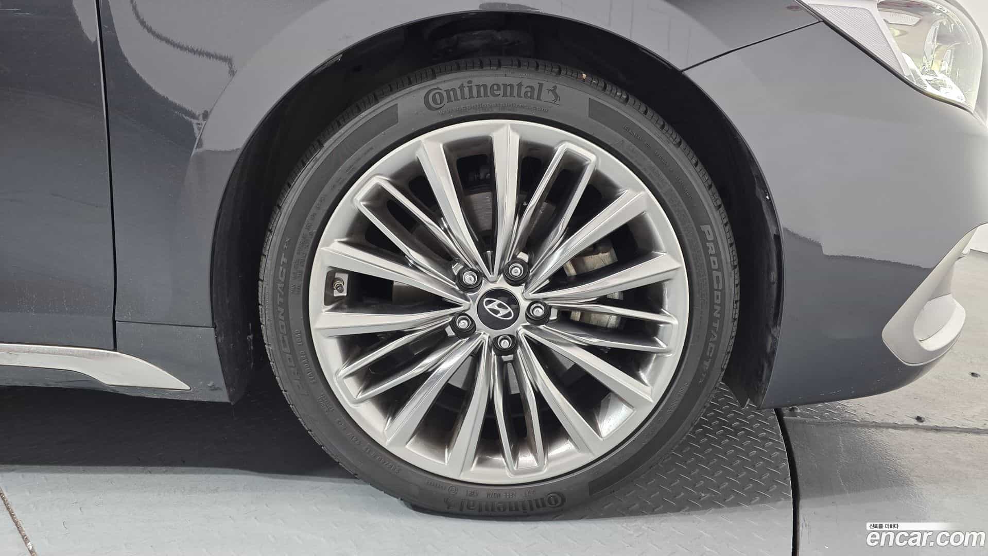 Grandeur Hyundai 2017.8-OUTER-005