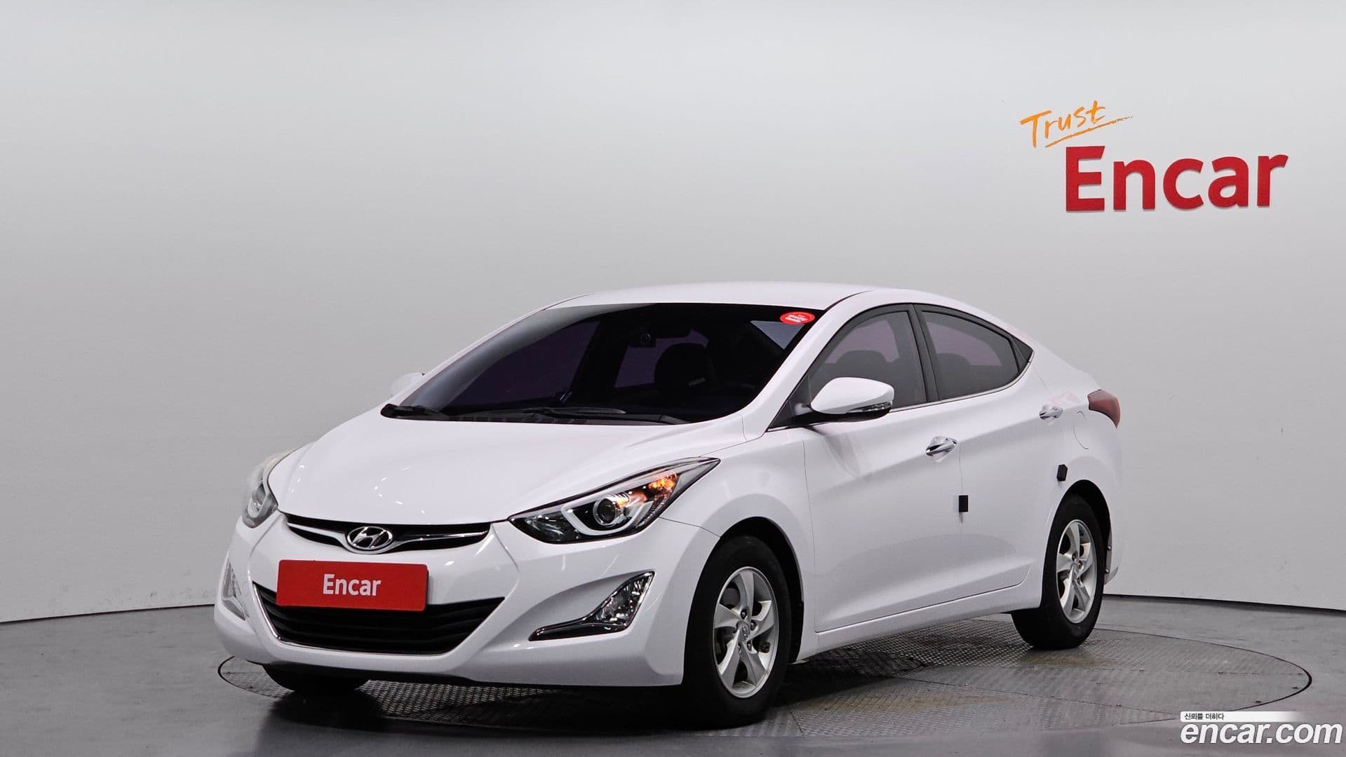 Main__Slider__Photo:AVANTE Hyundai 2015.1-0