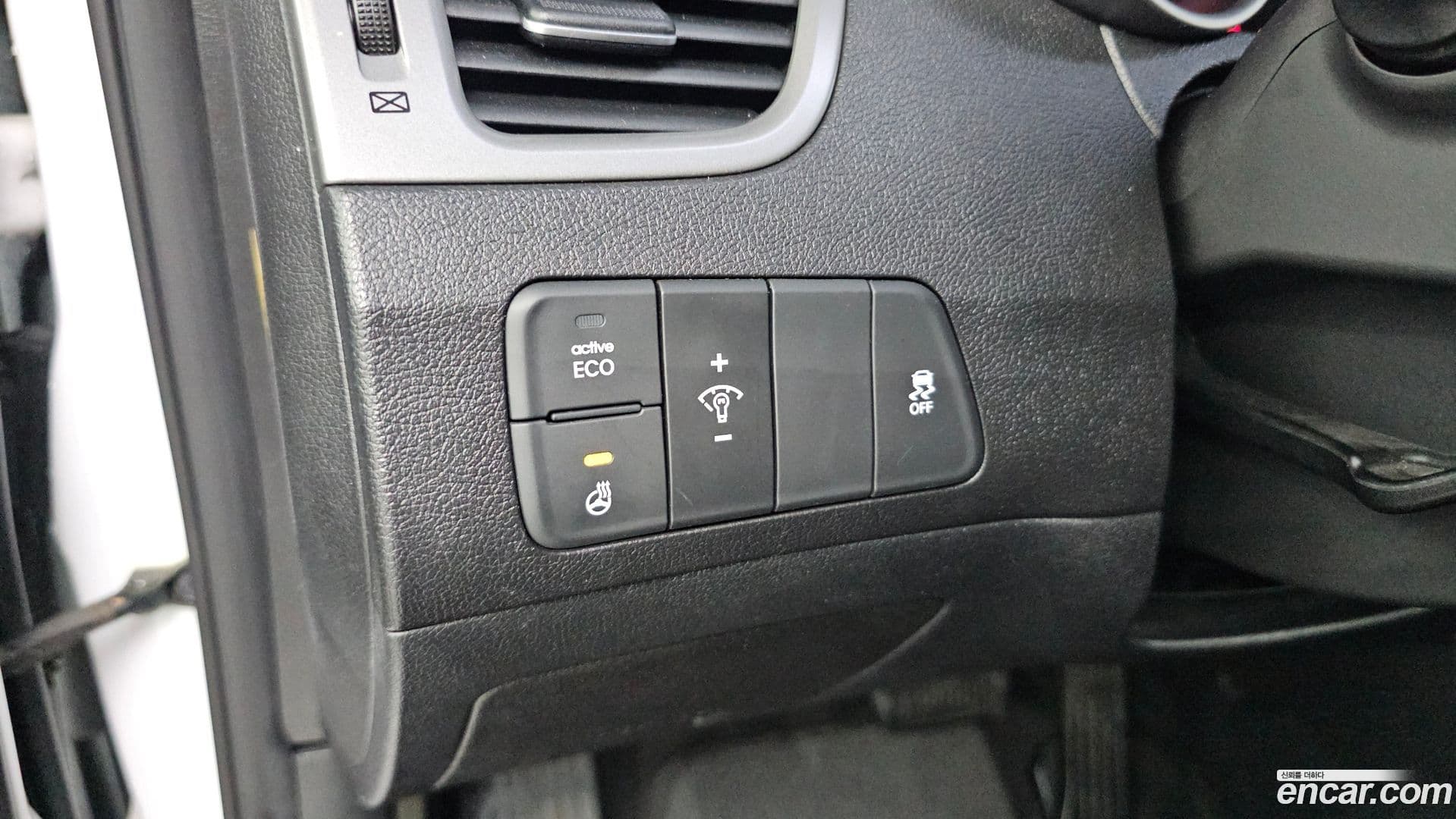 Main__Slider__Photo:AVANTE Hyundai 2015.1-15