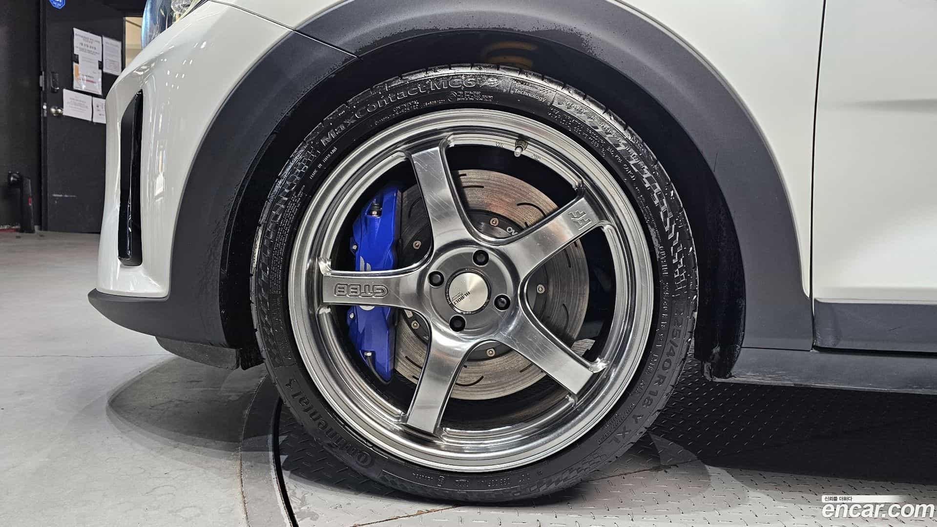 Stonic Kia 2019.6-OUTER-005