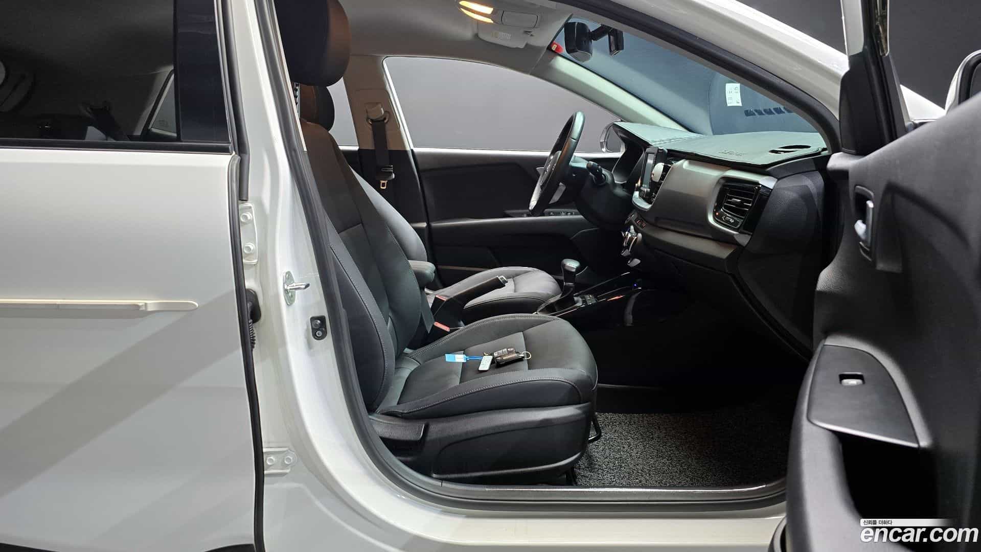 Stonic Kia 2019.6-INNER-010