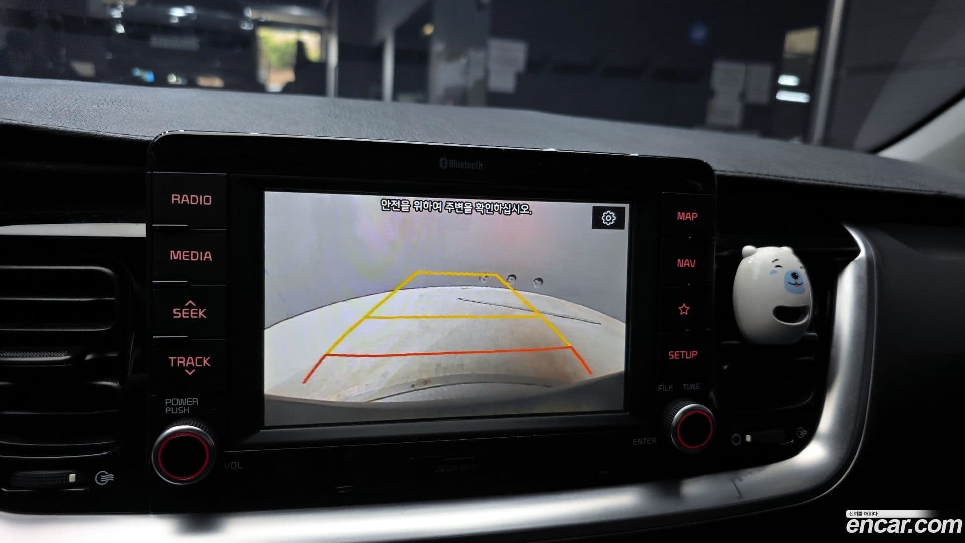 Main__Slider__Photo:Stonic Kia 2019.6-14