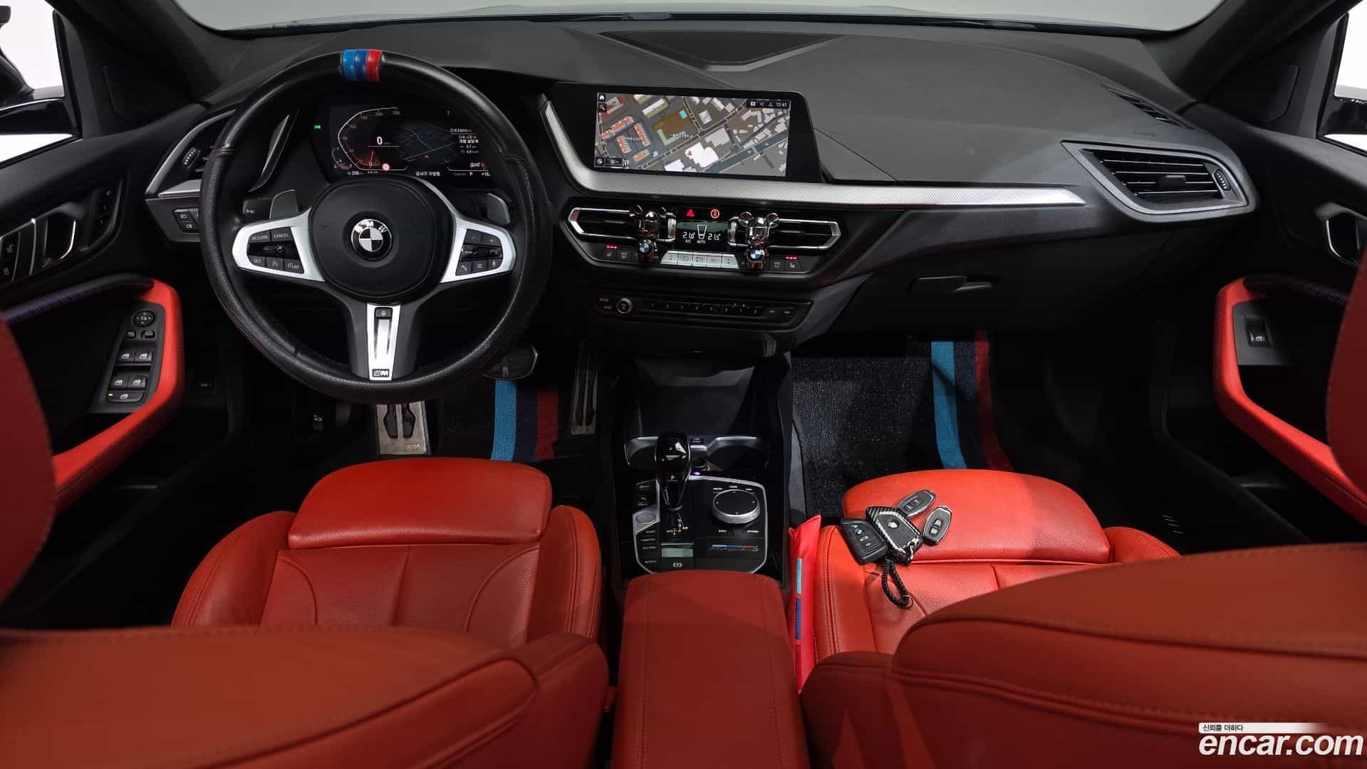 1-Series BMW 2021.11-INNER-007