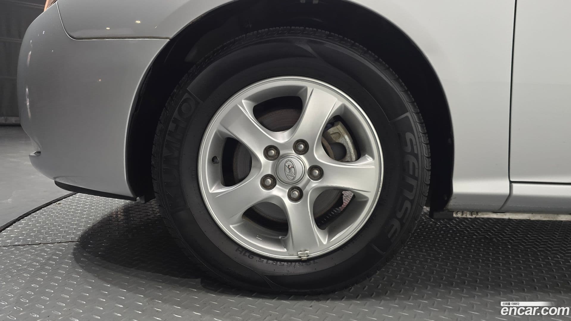 Main__Slider__Photo:AVANTE Hyundai 2007.5-4