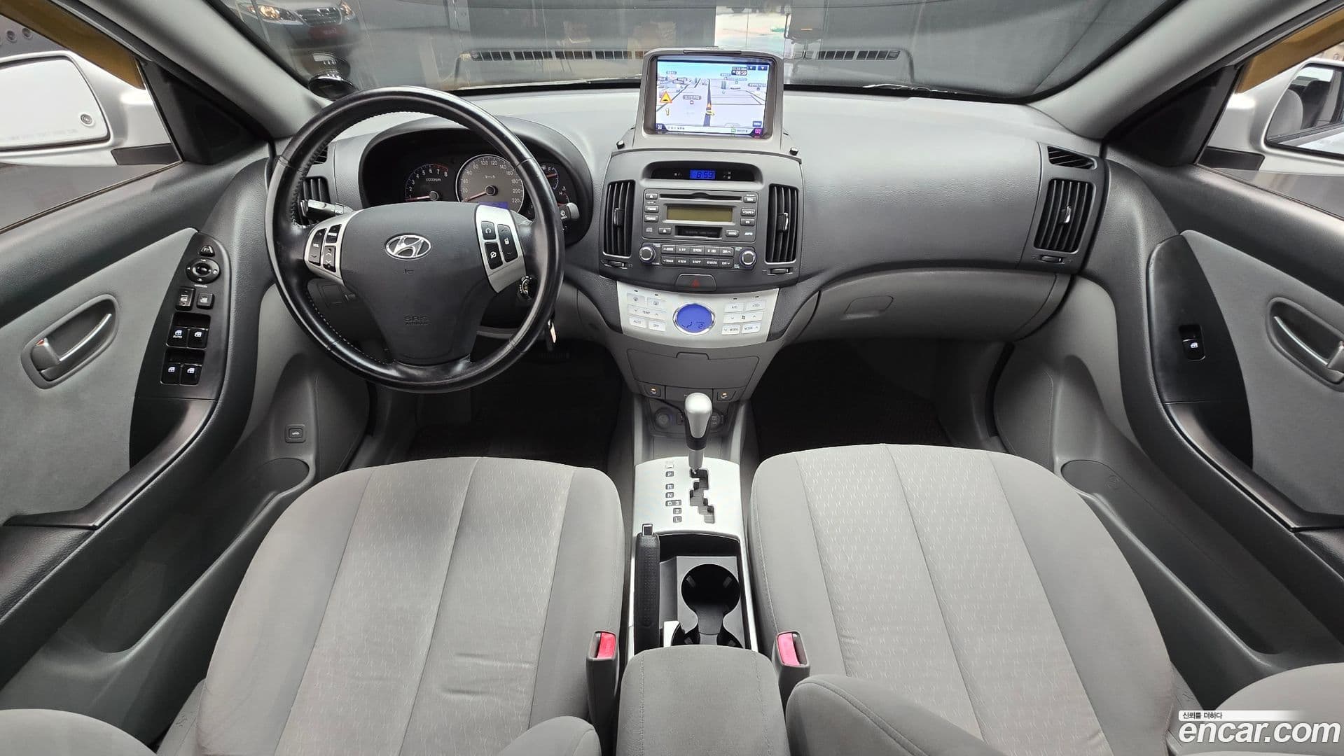 Main__Slider__Photo:AVANTE Hyundai 2007.5-6