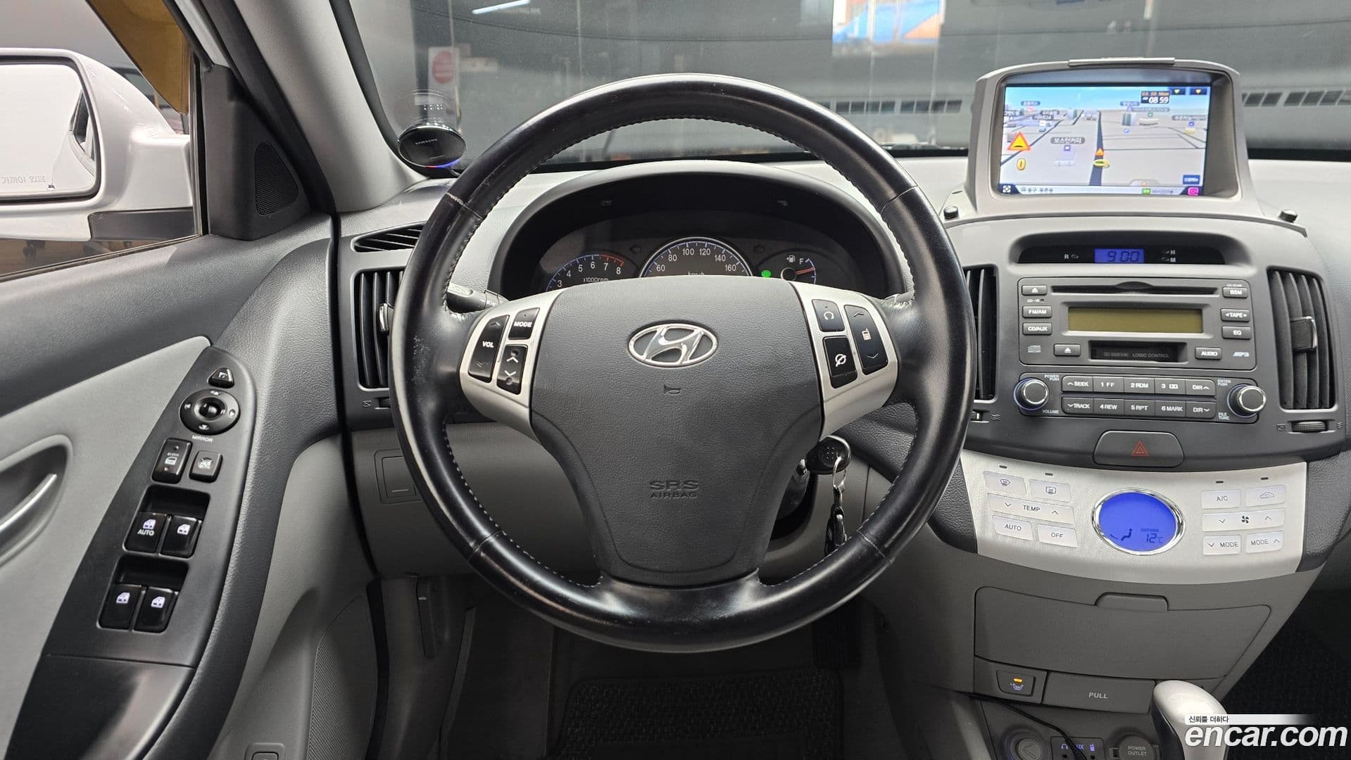 Main__Slider__Photo:AVANTE Hyundai 2007.5-12