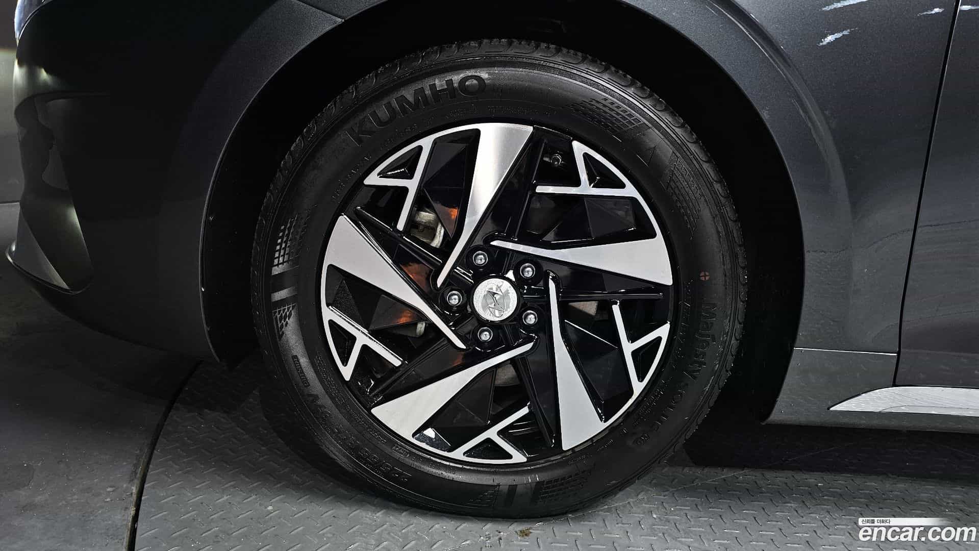 Grandeur Hyundai 2022.1-OUTER-005