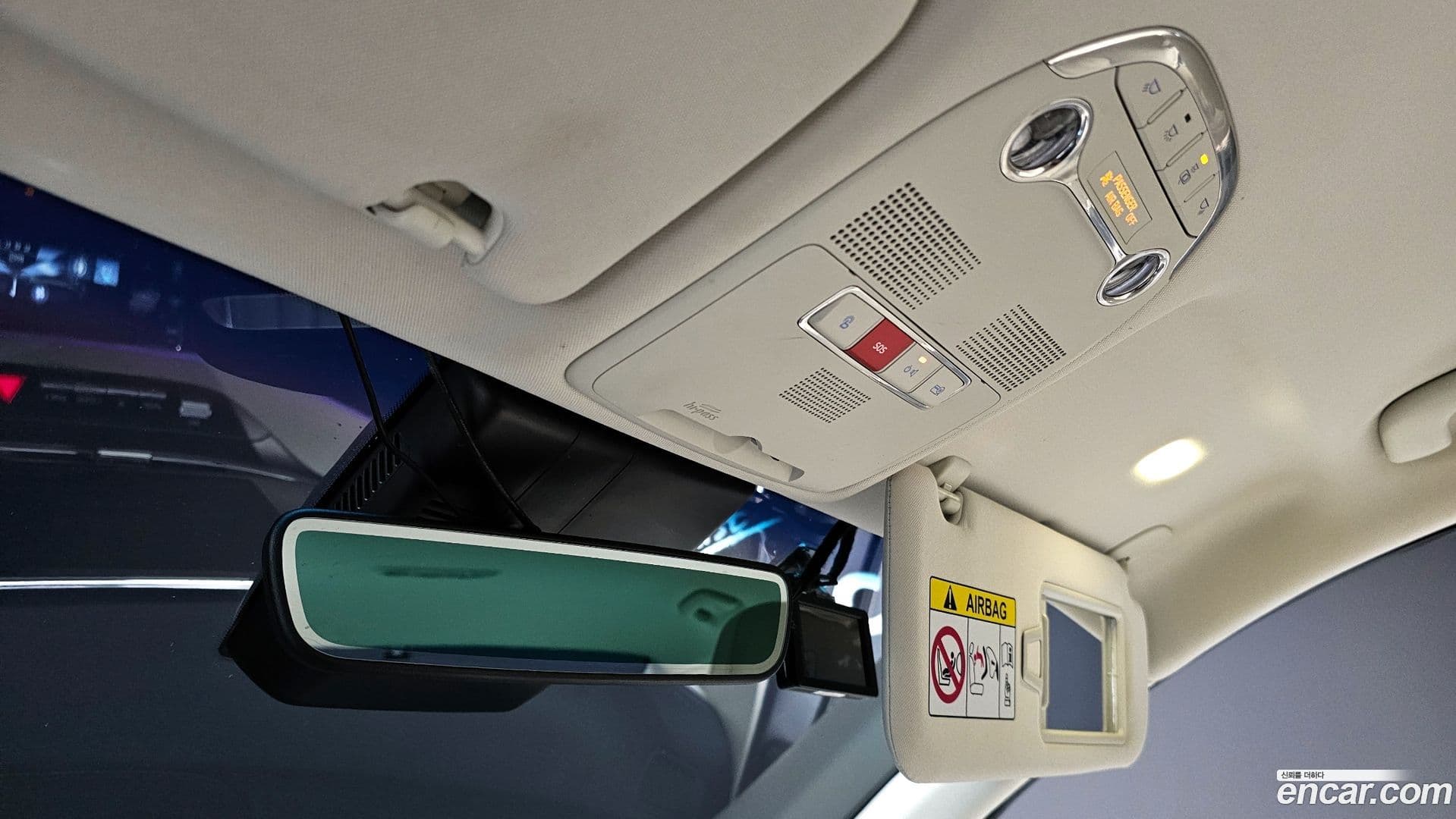 Main__Slider__Photo:Grandeur Hyundai 2022.1-16