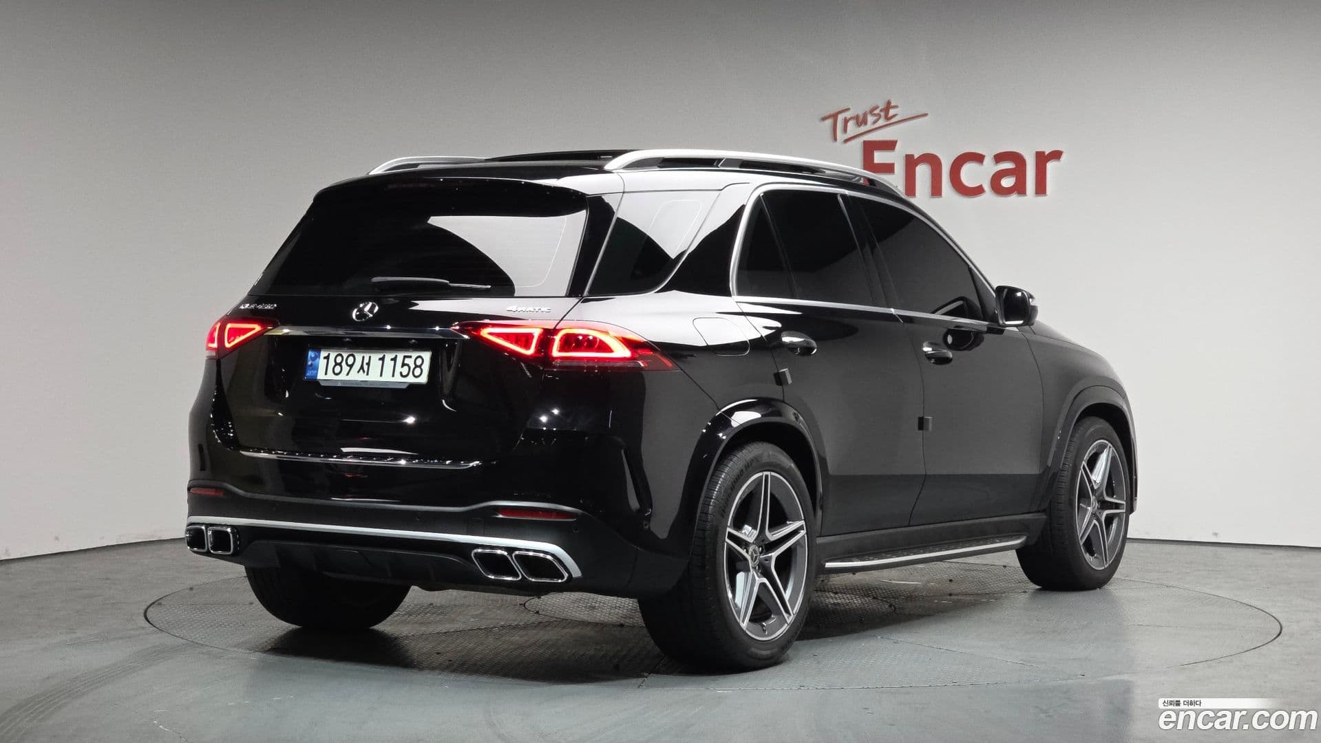 Main__Slider__Photo:GLE-Class Mercedes-Benz 2021.5-1