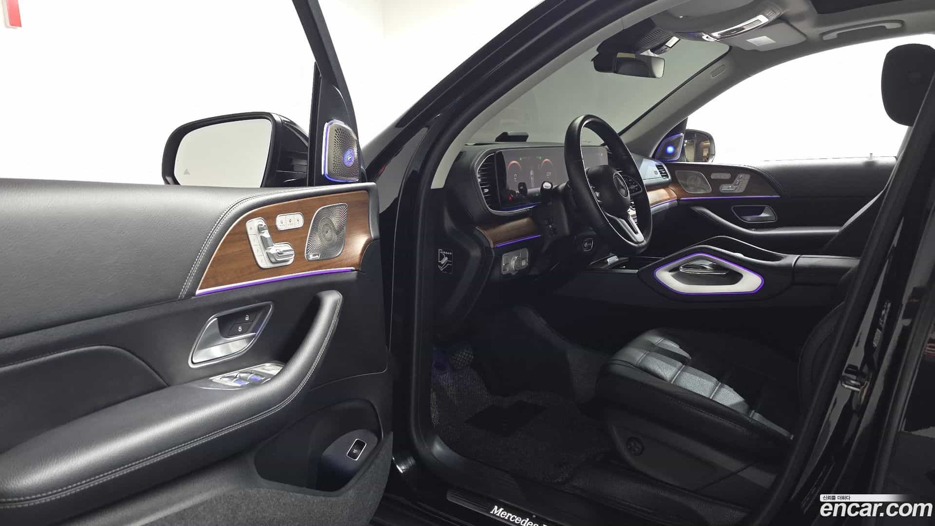 GLE-Class Mercedes-Benz 2021.5-OPTION-015