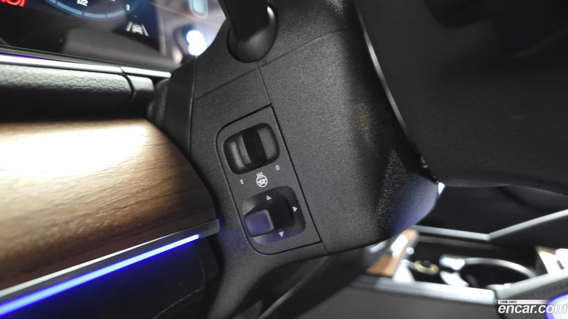 GLE-Class Mercedes-Benz 2021.5-OPTION-021